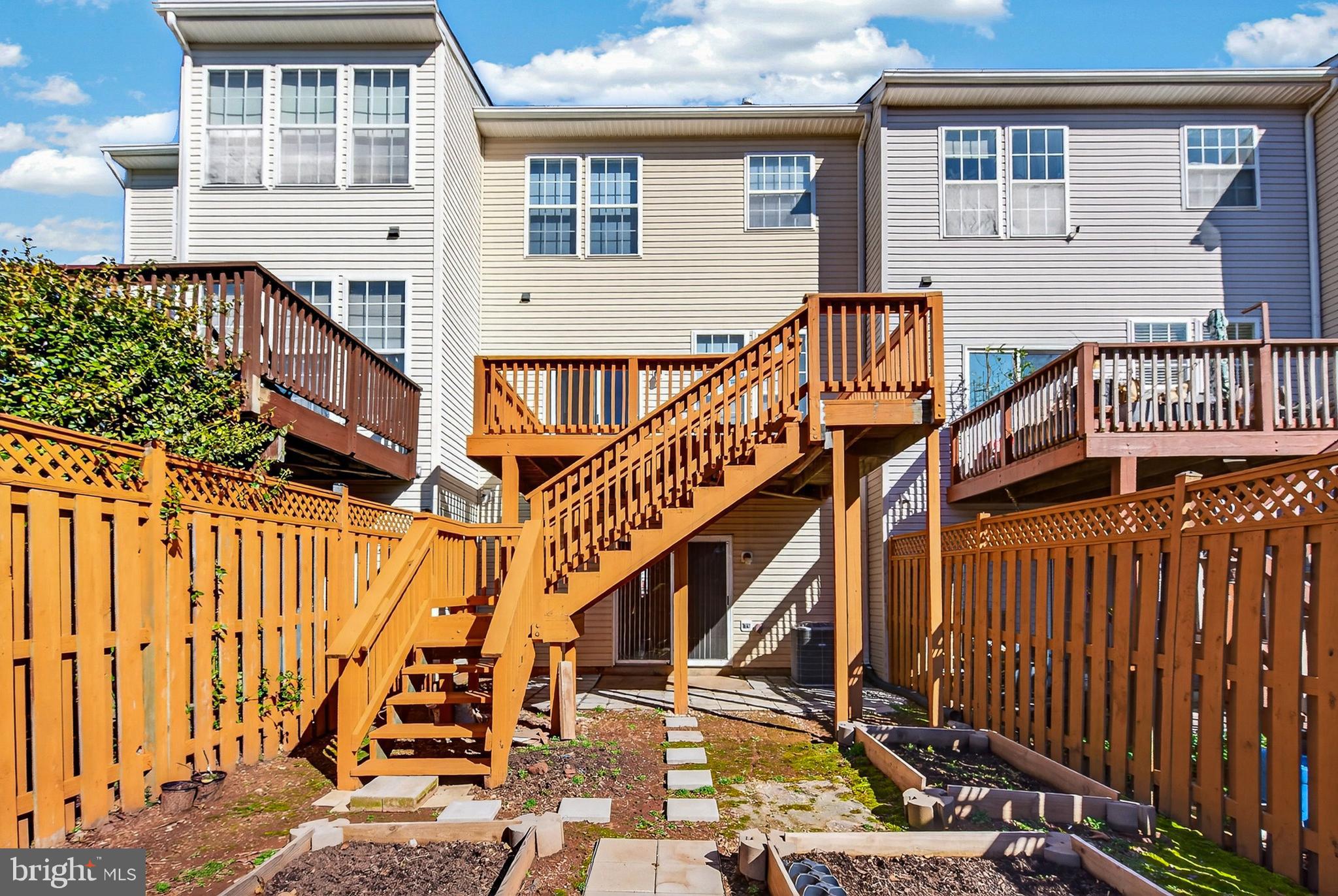 WHITTIER POND - Residential