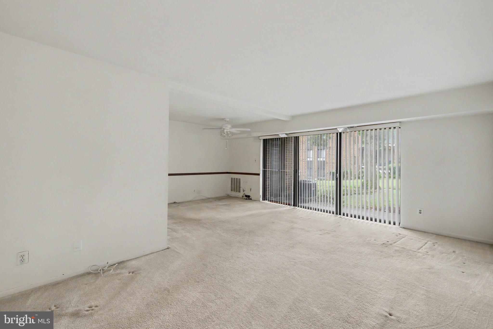 7804 DASSETT COURT T2