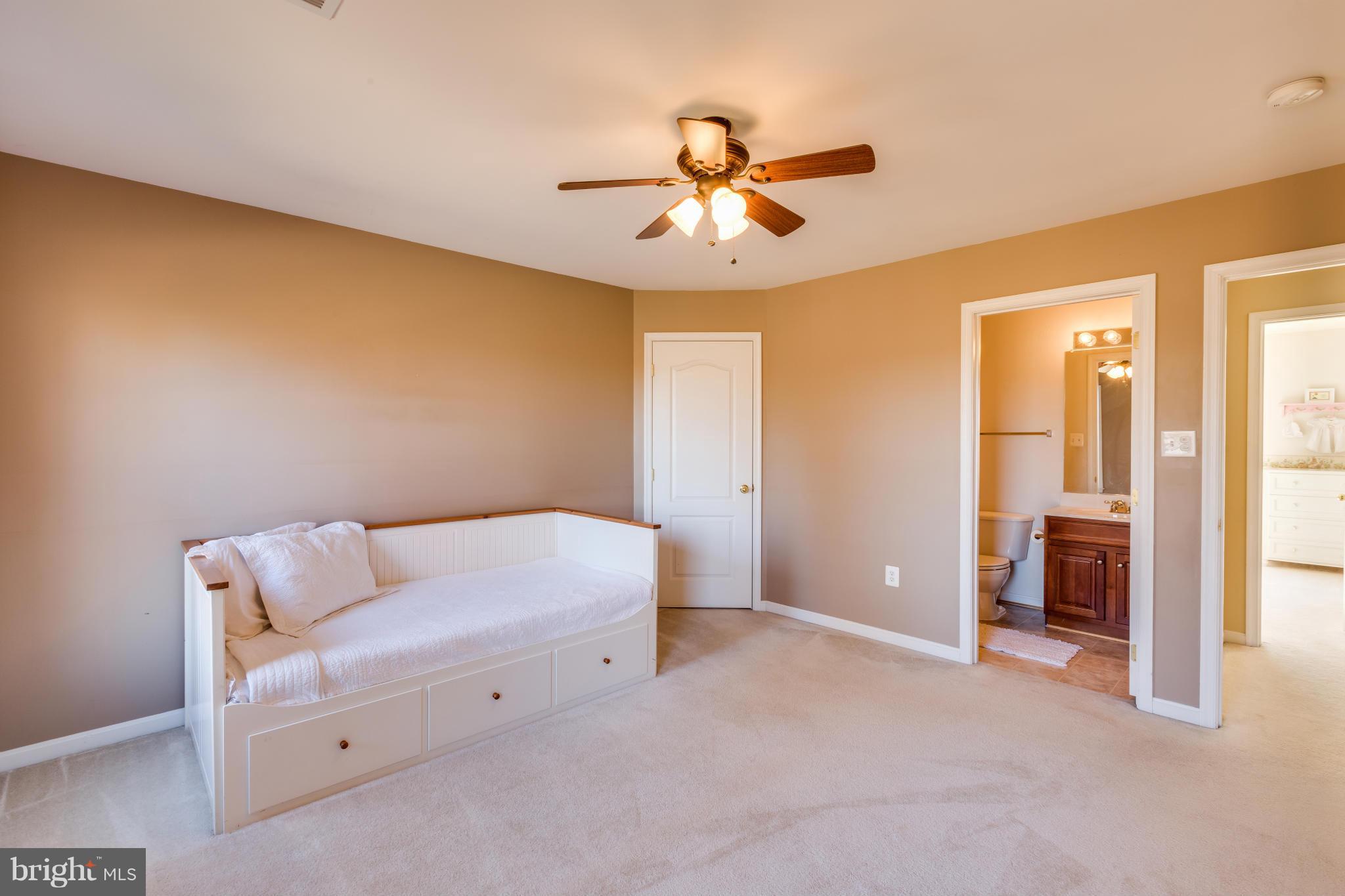 WORMAN ESTATES - Residential