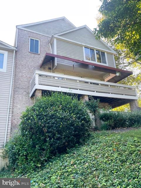 9873 LAKE SHORE DRIVE