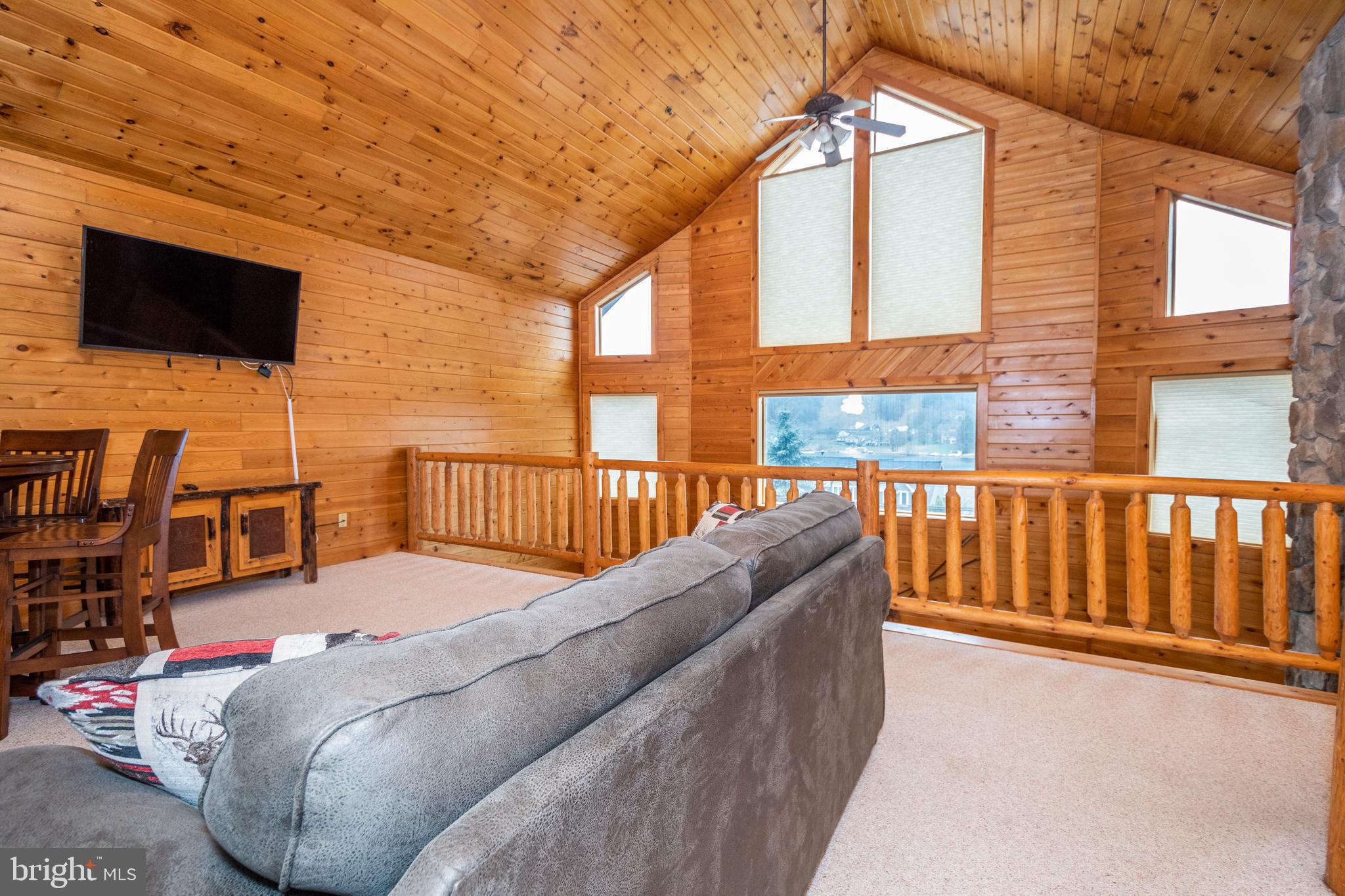 CEDAR SHORES - Residential