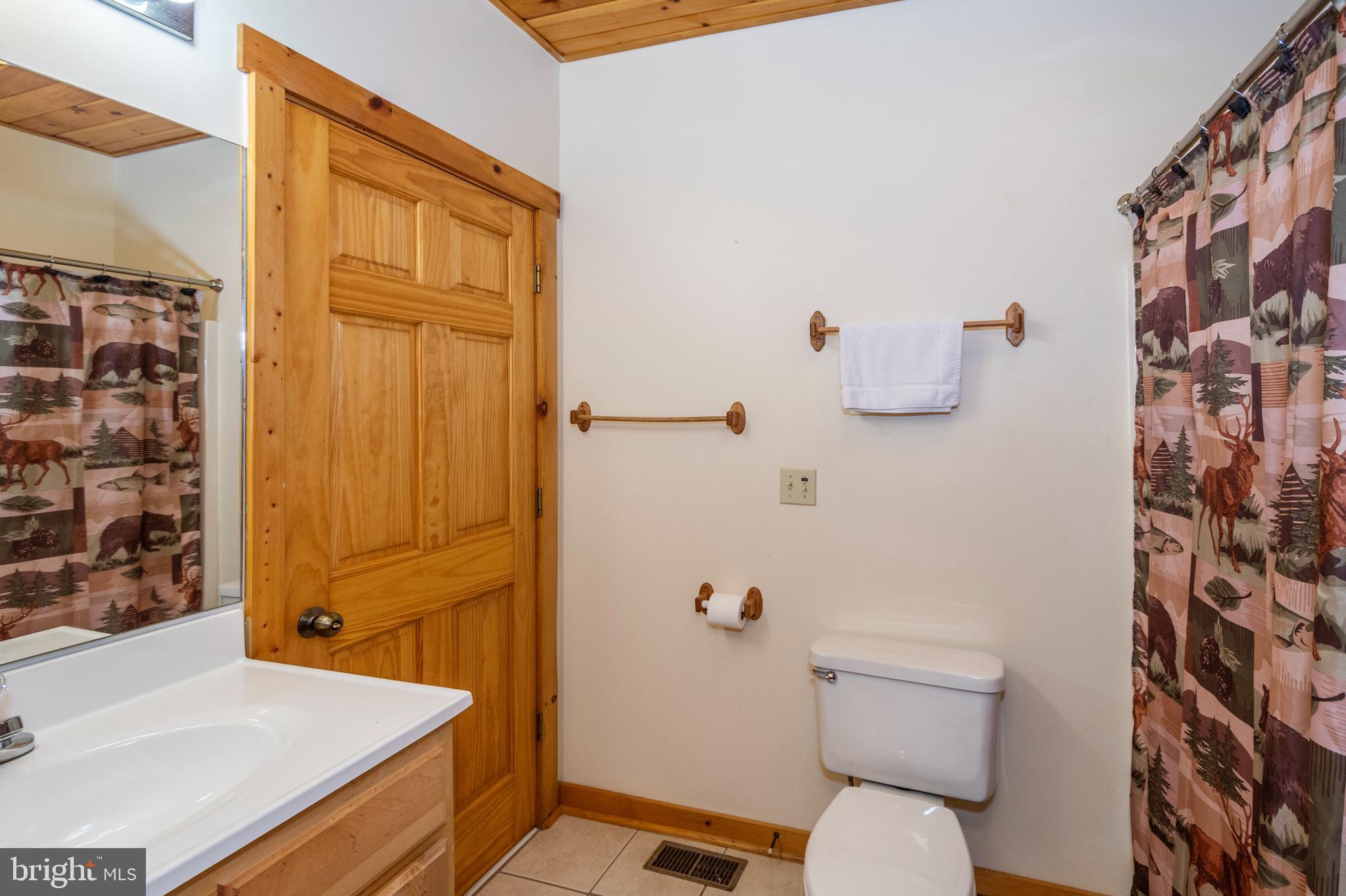 CEDAR SHORES - Residential