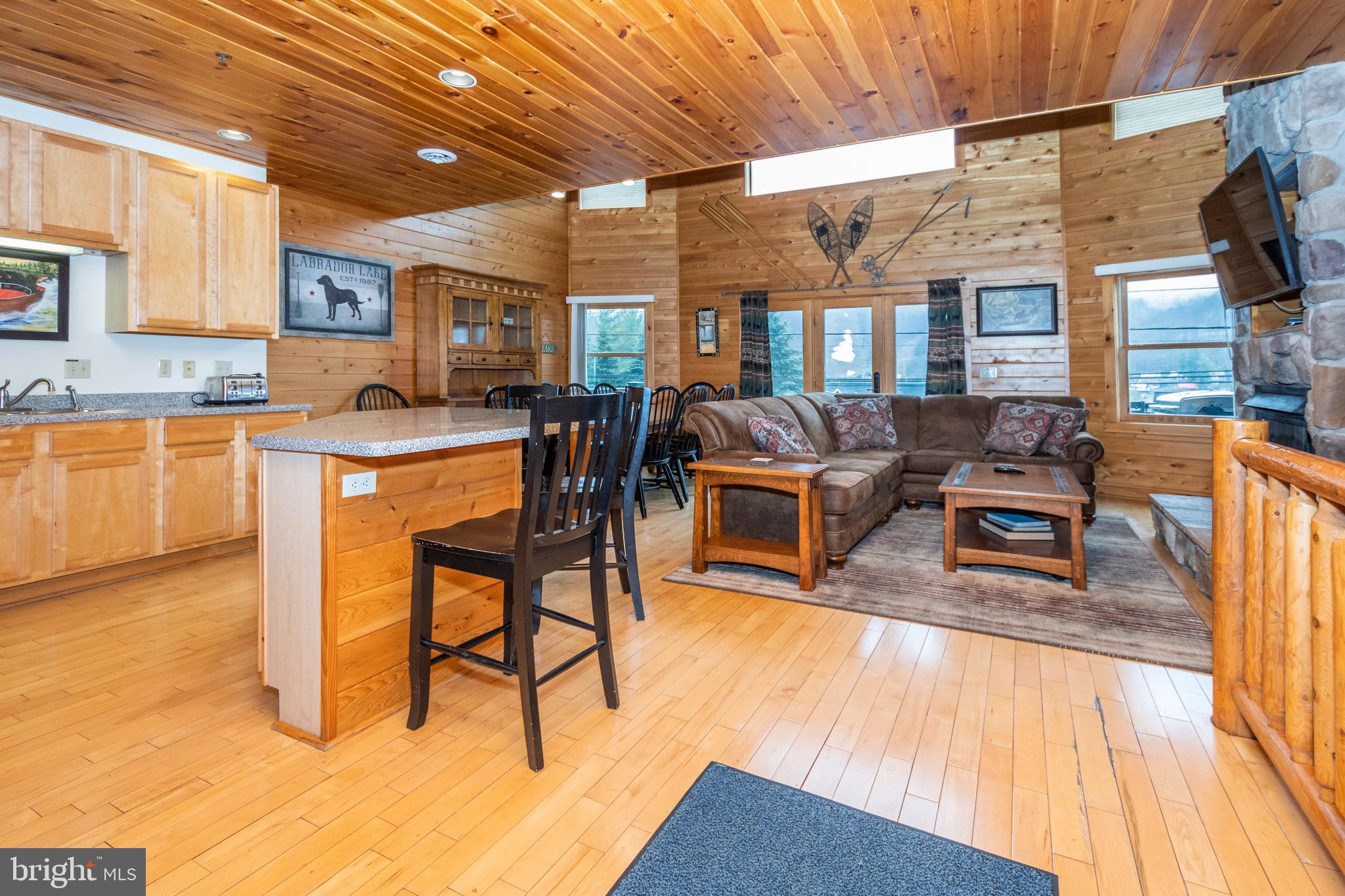 CEDAR SHORES - Residential