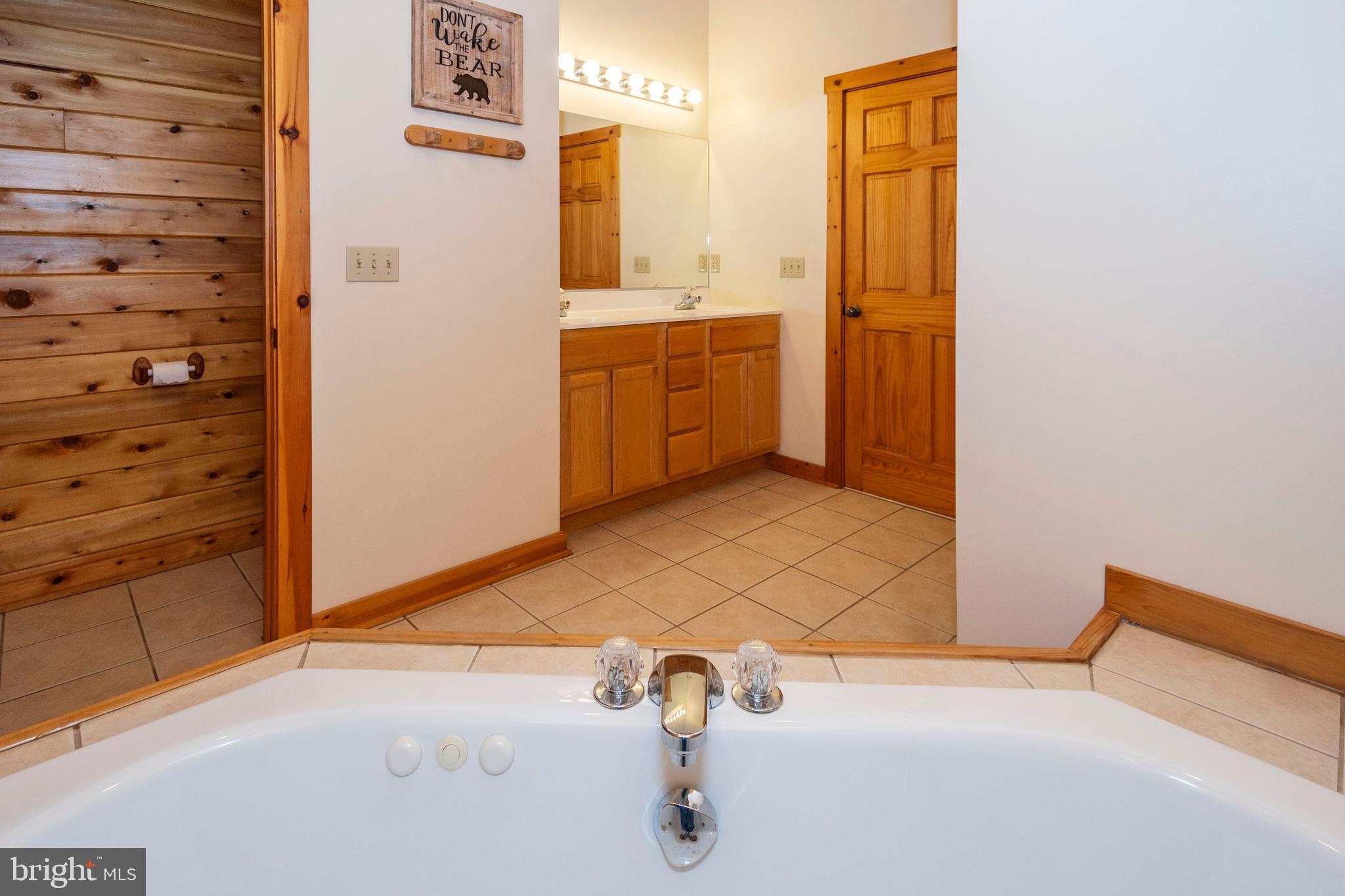 CEDAR SHORES - Residential