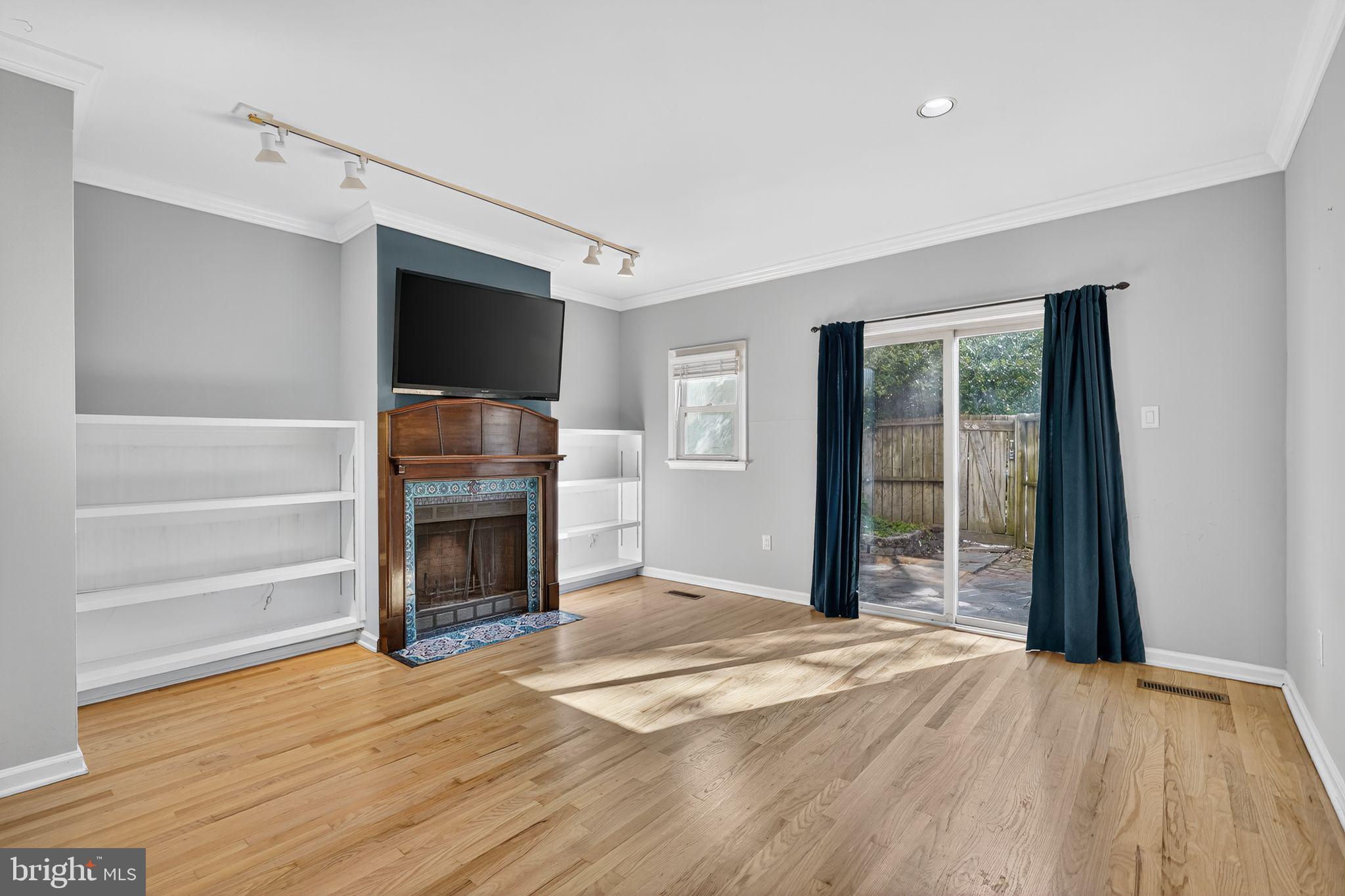 GRADUATE HOSPITAL - Residential