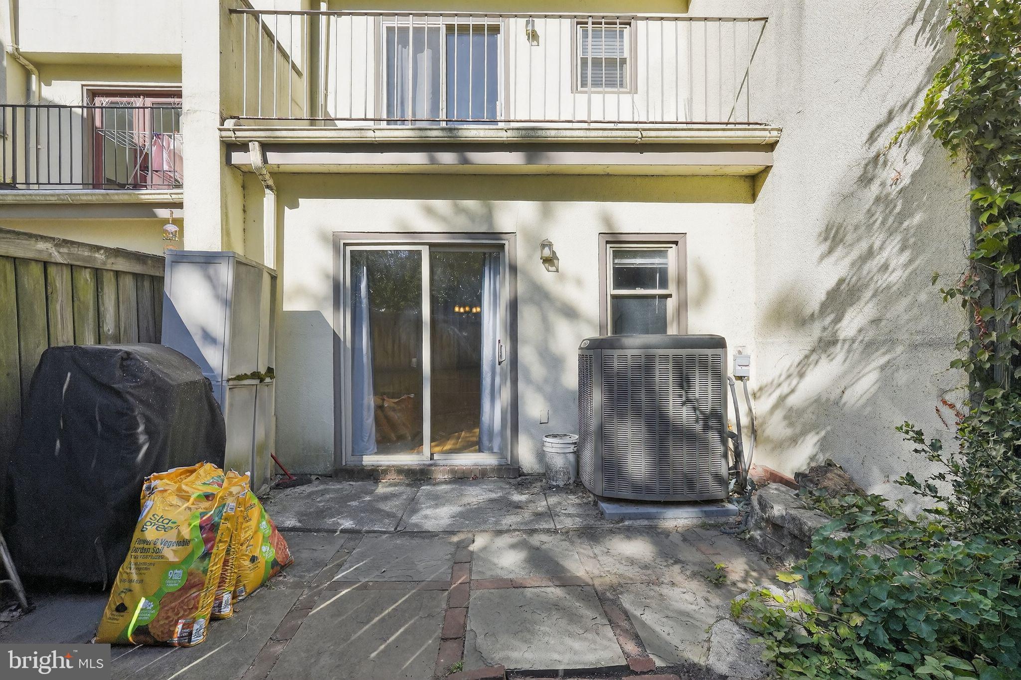 GRADUATE HOSPITAL - Residential