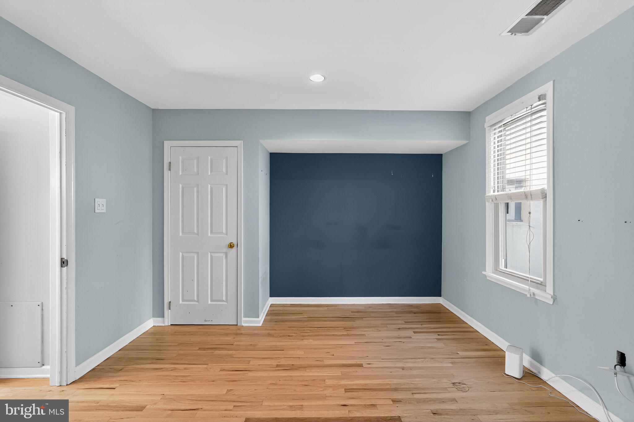 GRADUATE HOSPITAL - Residential