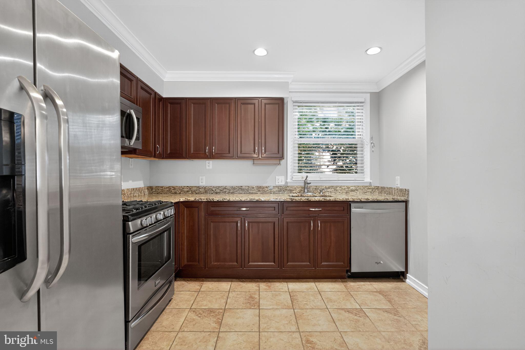 GRADUATE HOSPITAL - Residential