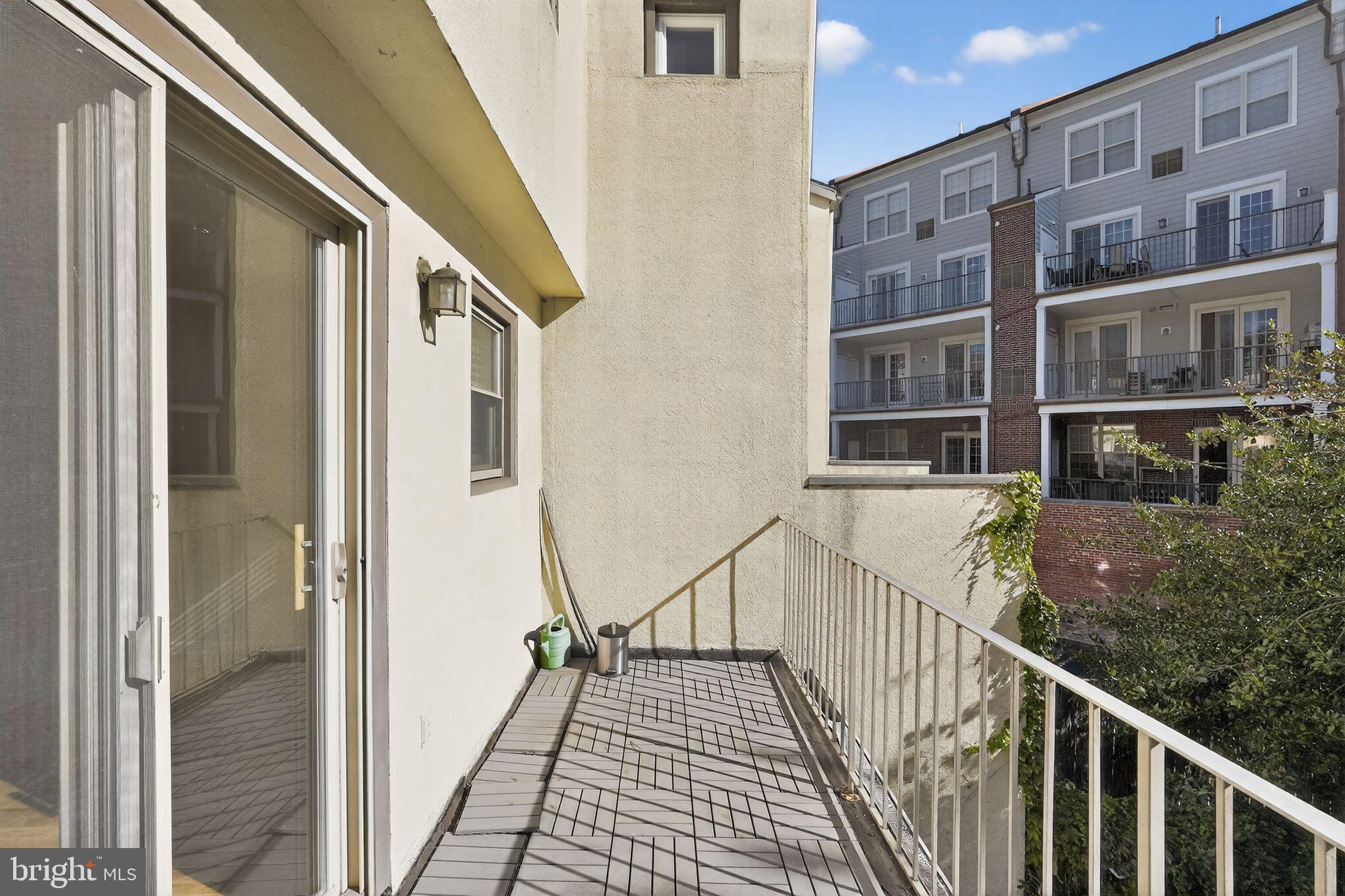 GRADUATE HOSPITAL - Residential