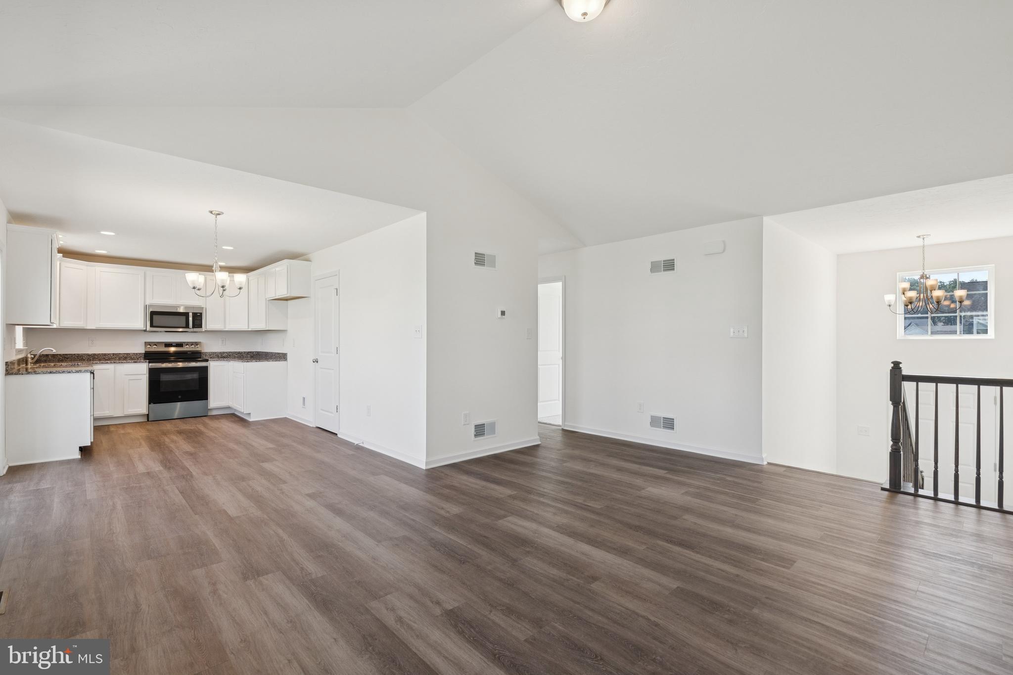 2673 VICTORIAN DRIVE 64