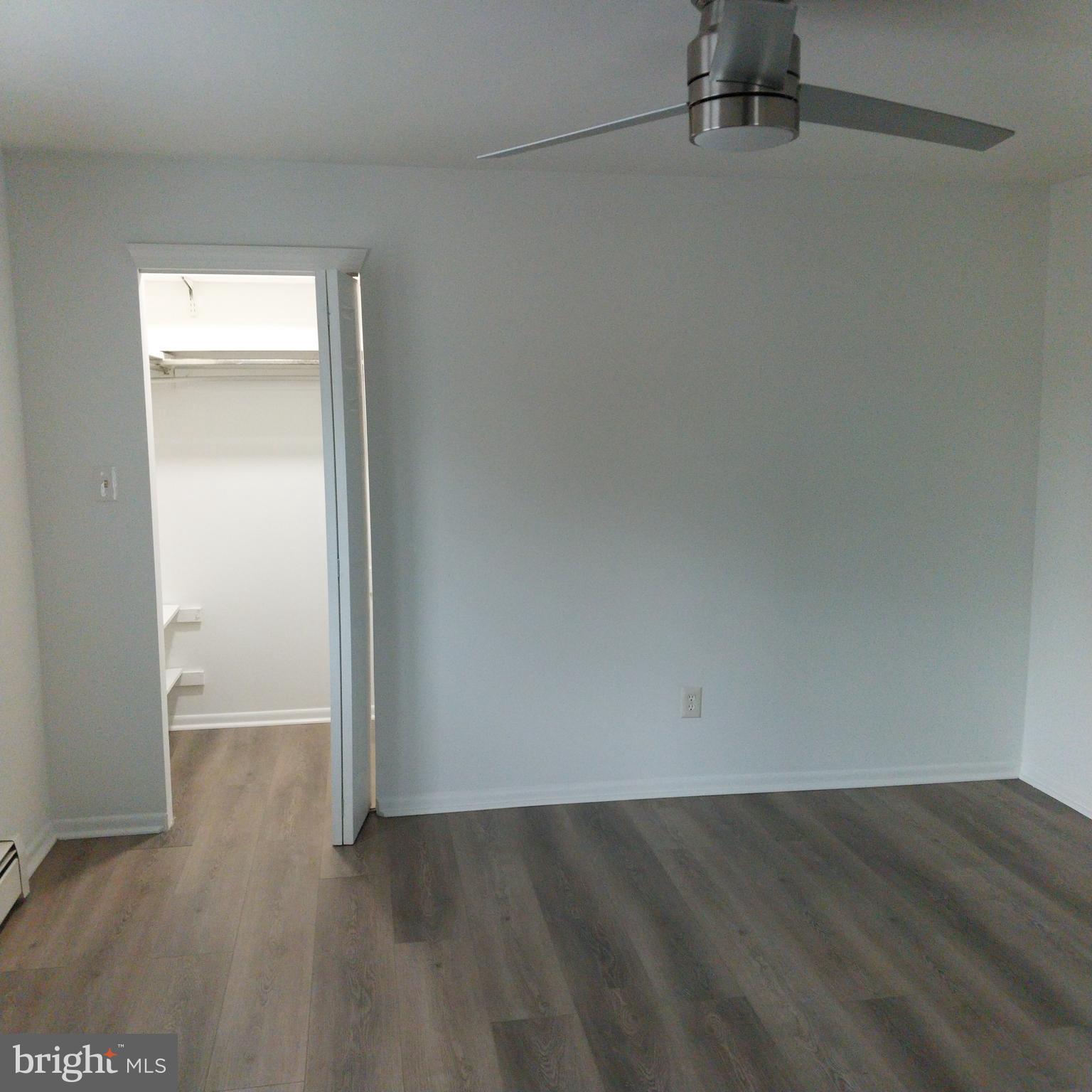 14 S CHESTNUT AVENUE