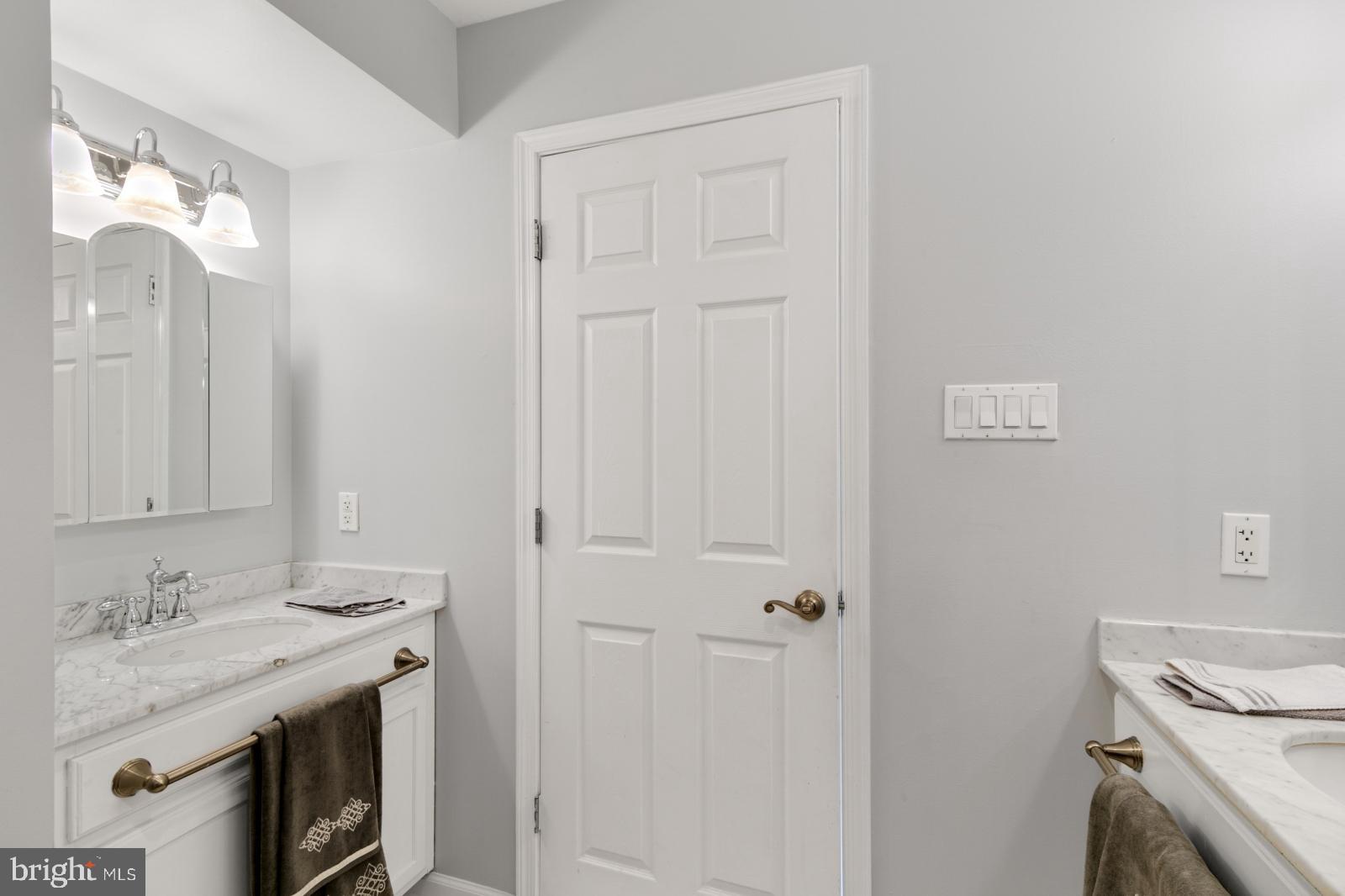 PENNSPORT - Residential Lease