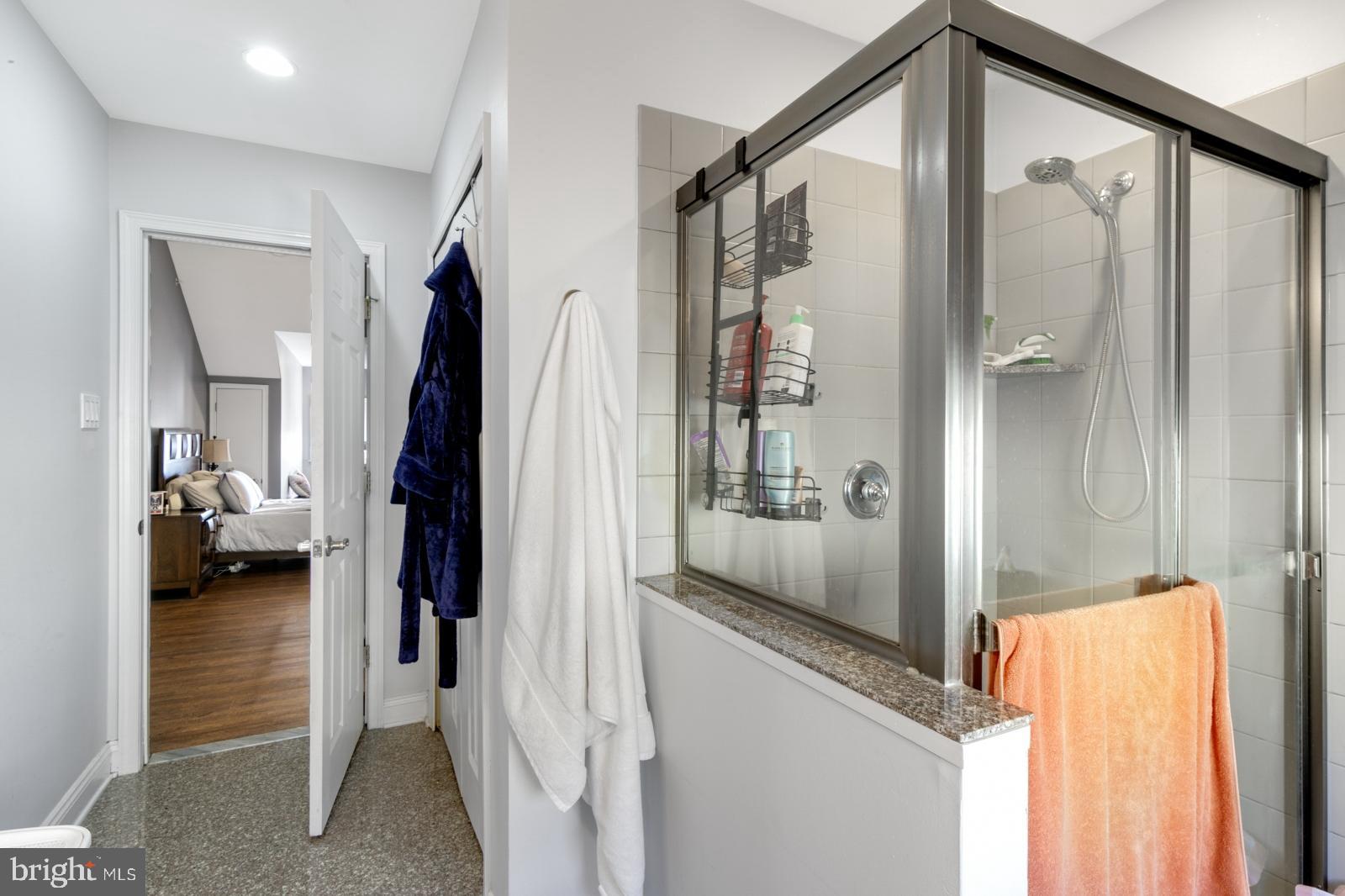 PENNSPORT - Residential Lease