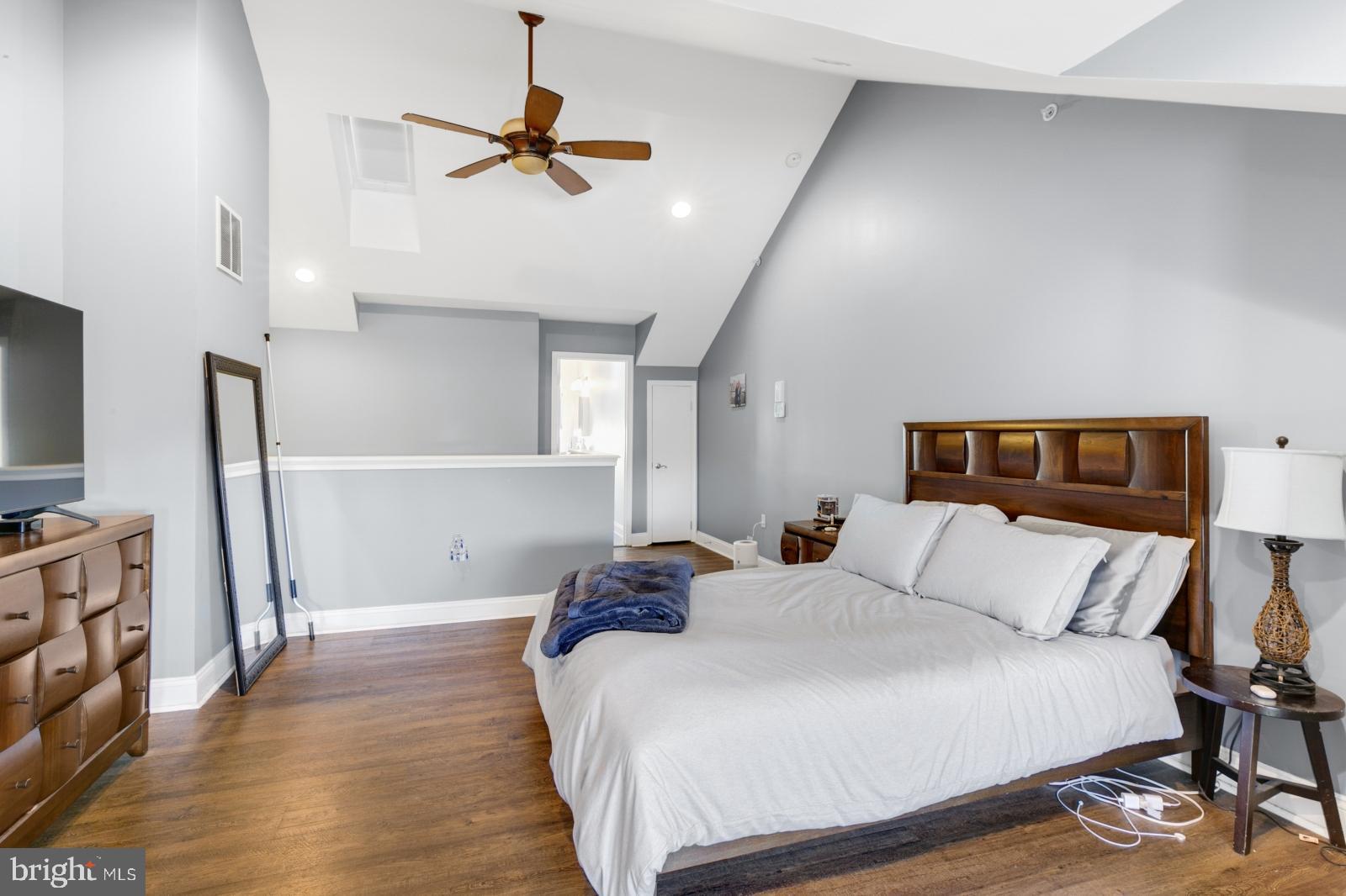 PENNSPORT - Residential Lease