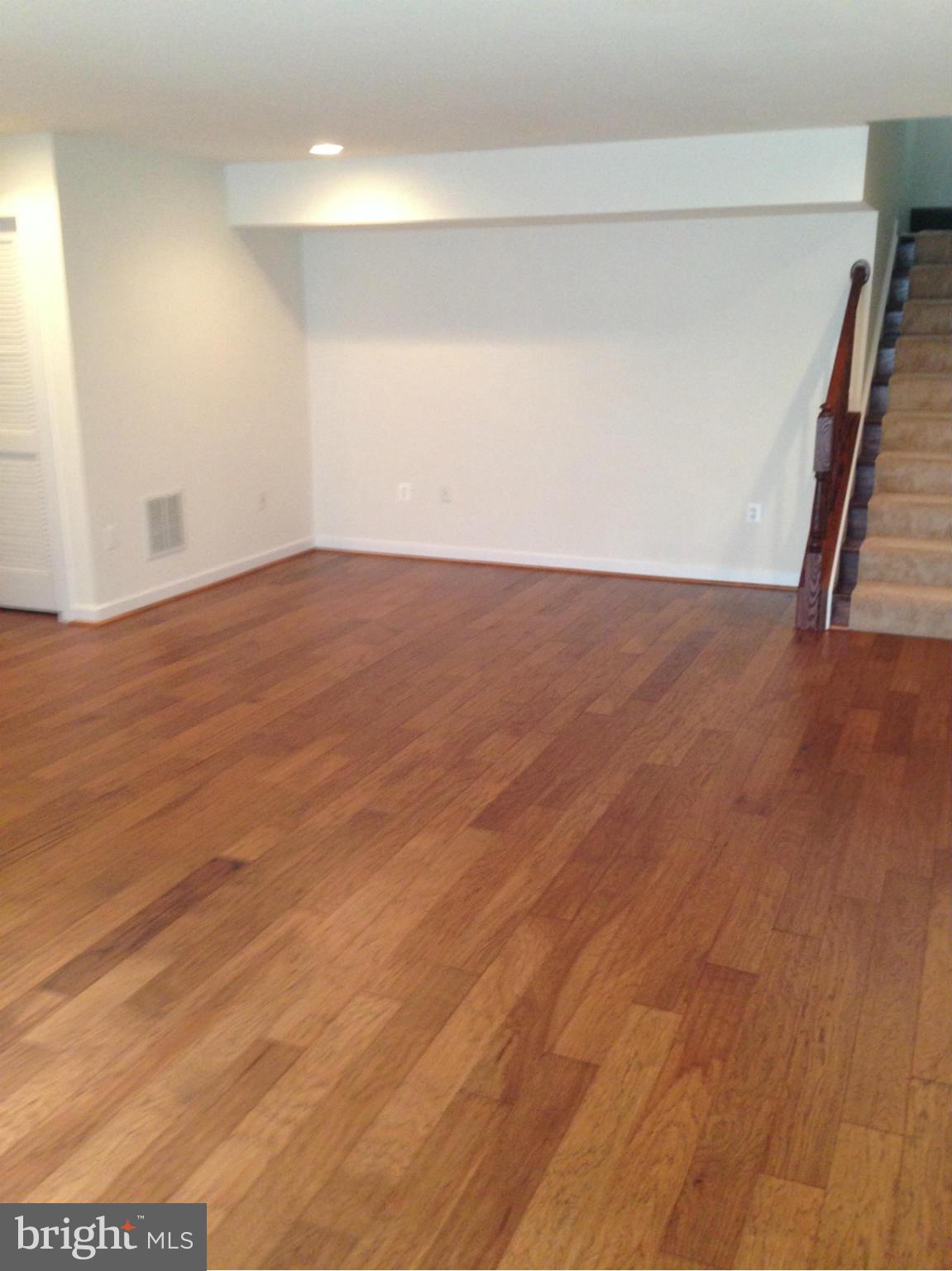 WESTMARKET          LAND - Residential Lease