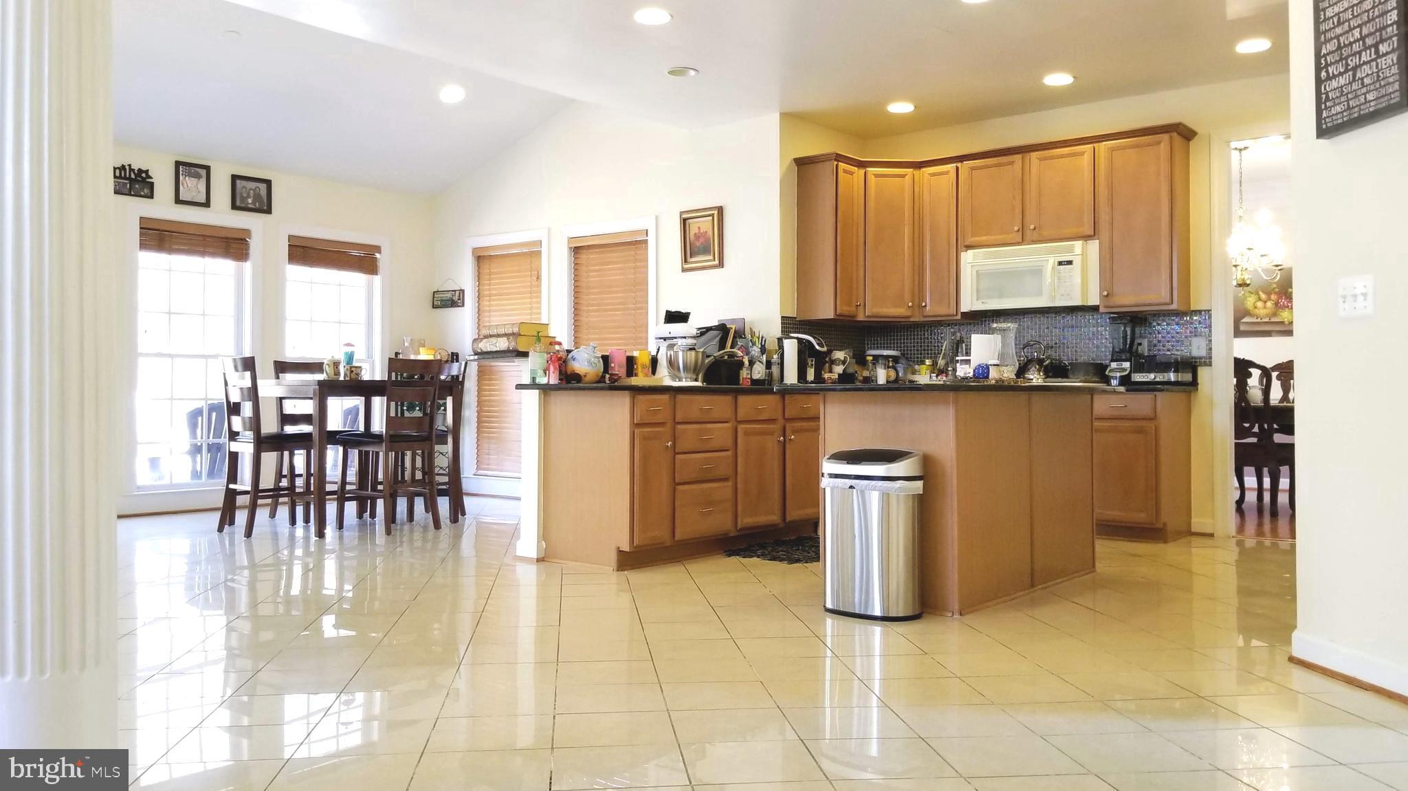 POWELLS LANDING - Residential Lease