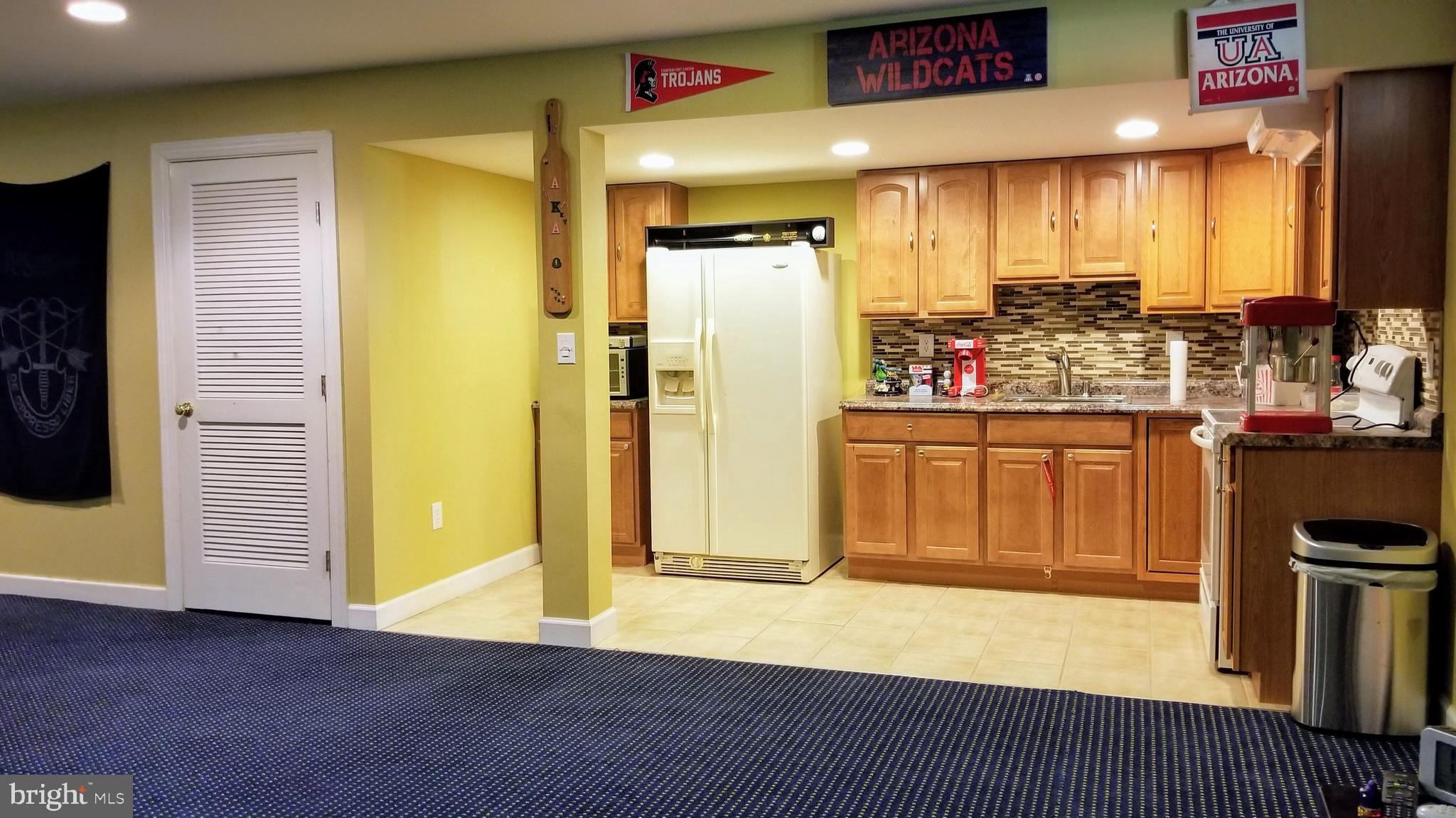 POWELLS LANDING - Residential Lease