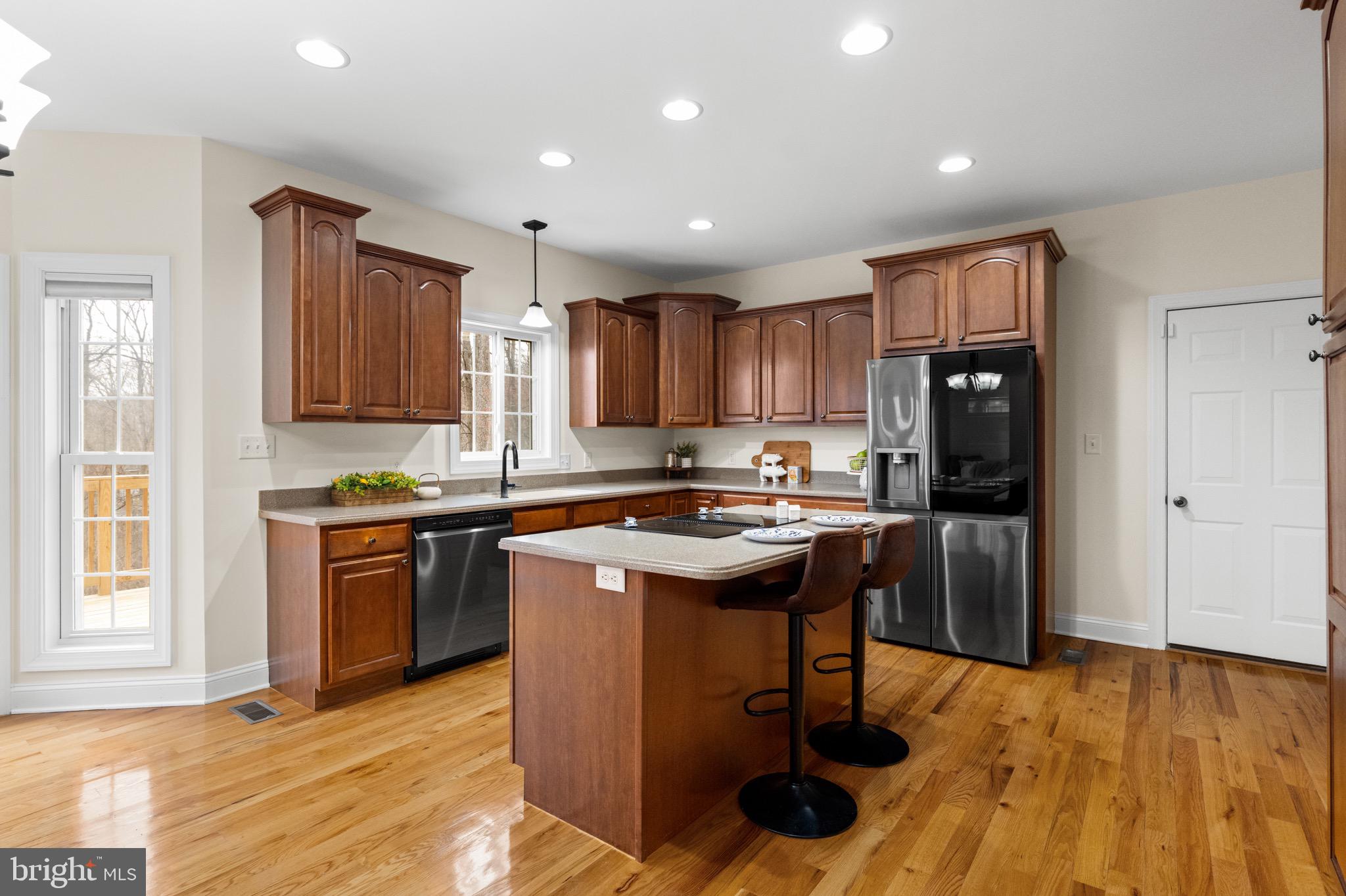 SHANNONDALE - Residential