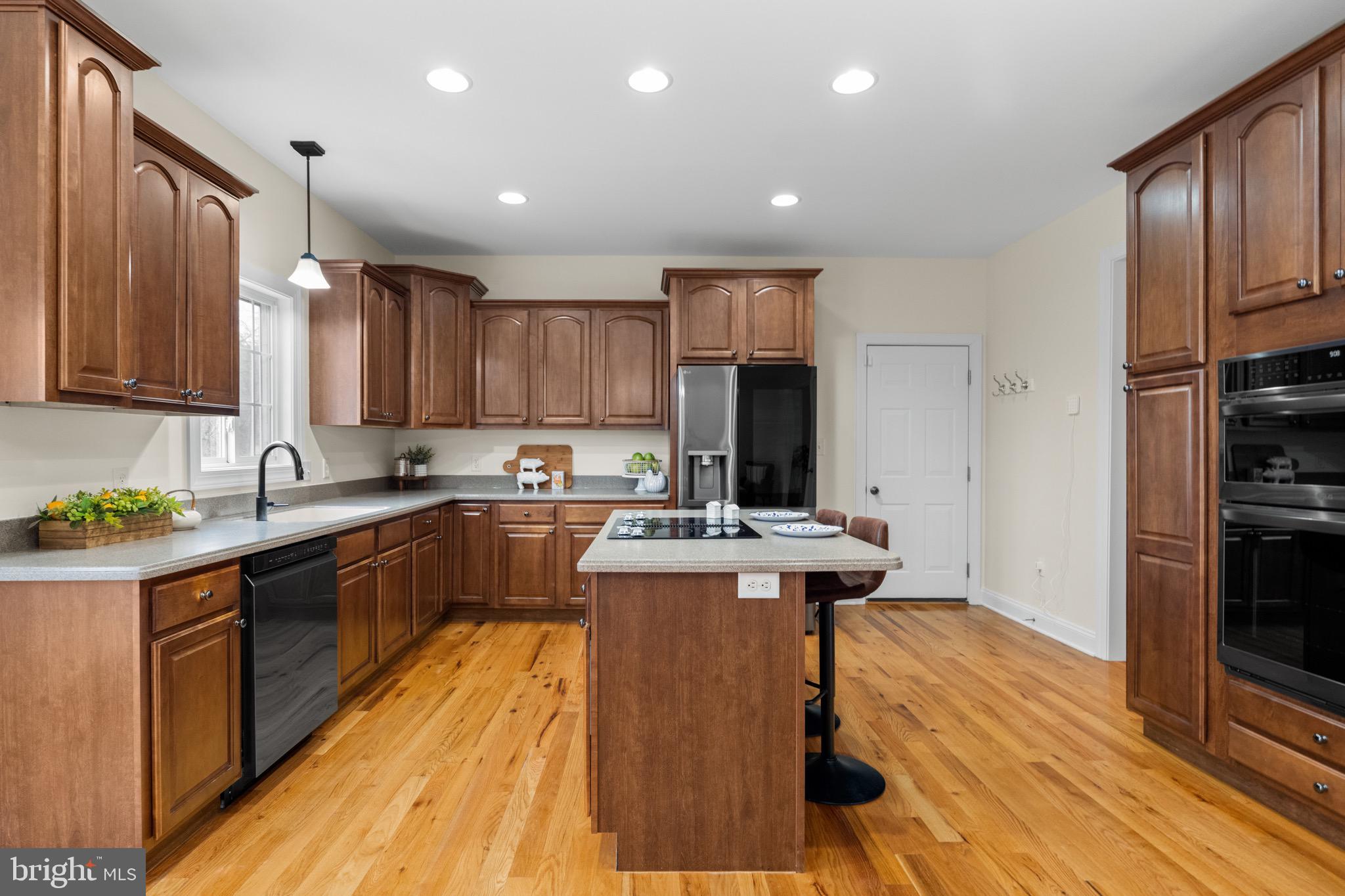 SHANNONDALE - Residential