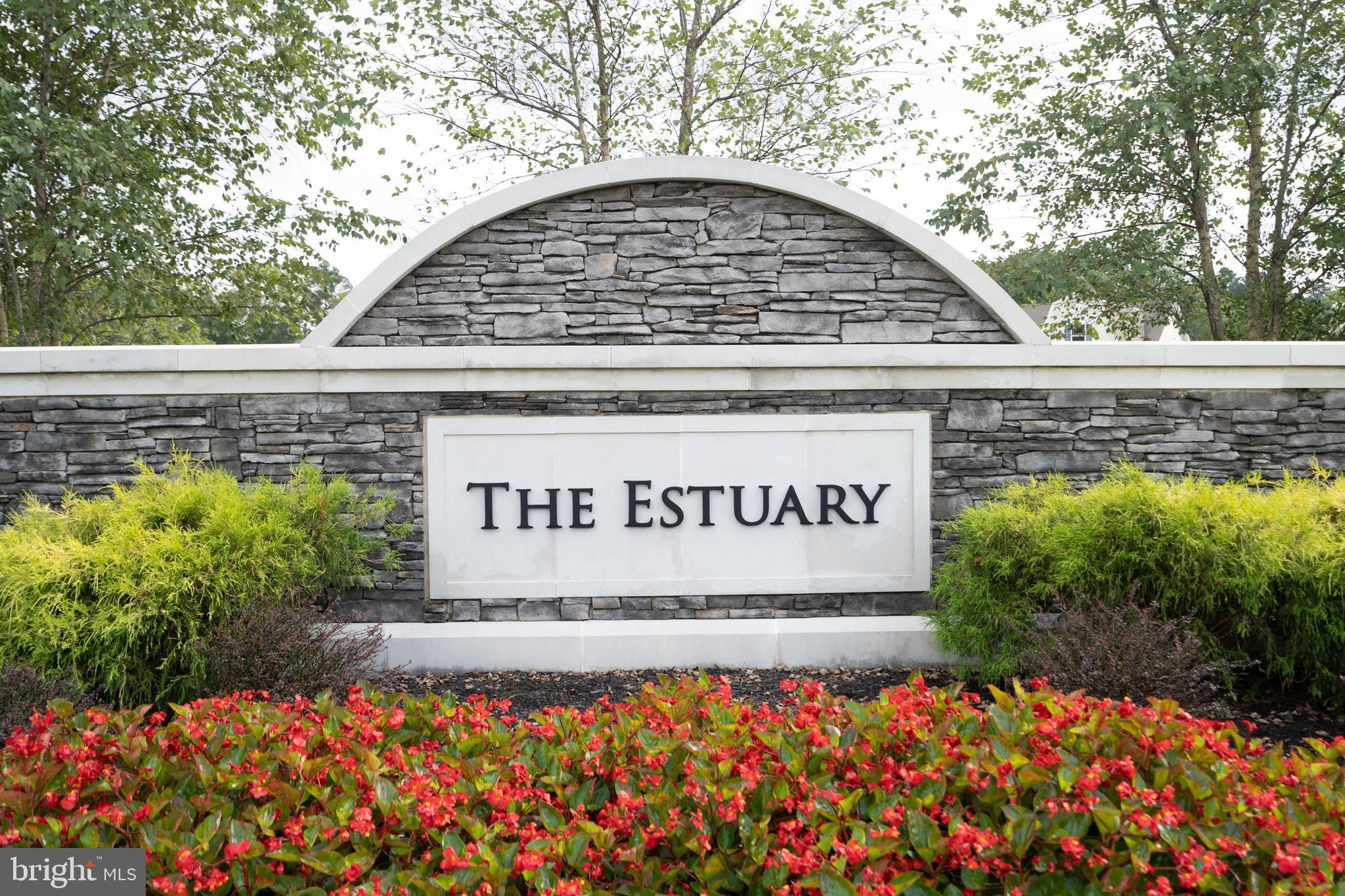 THE ESTUARY - Residential