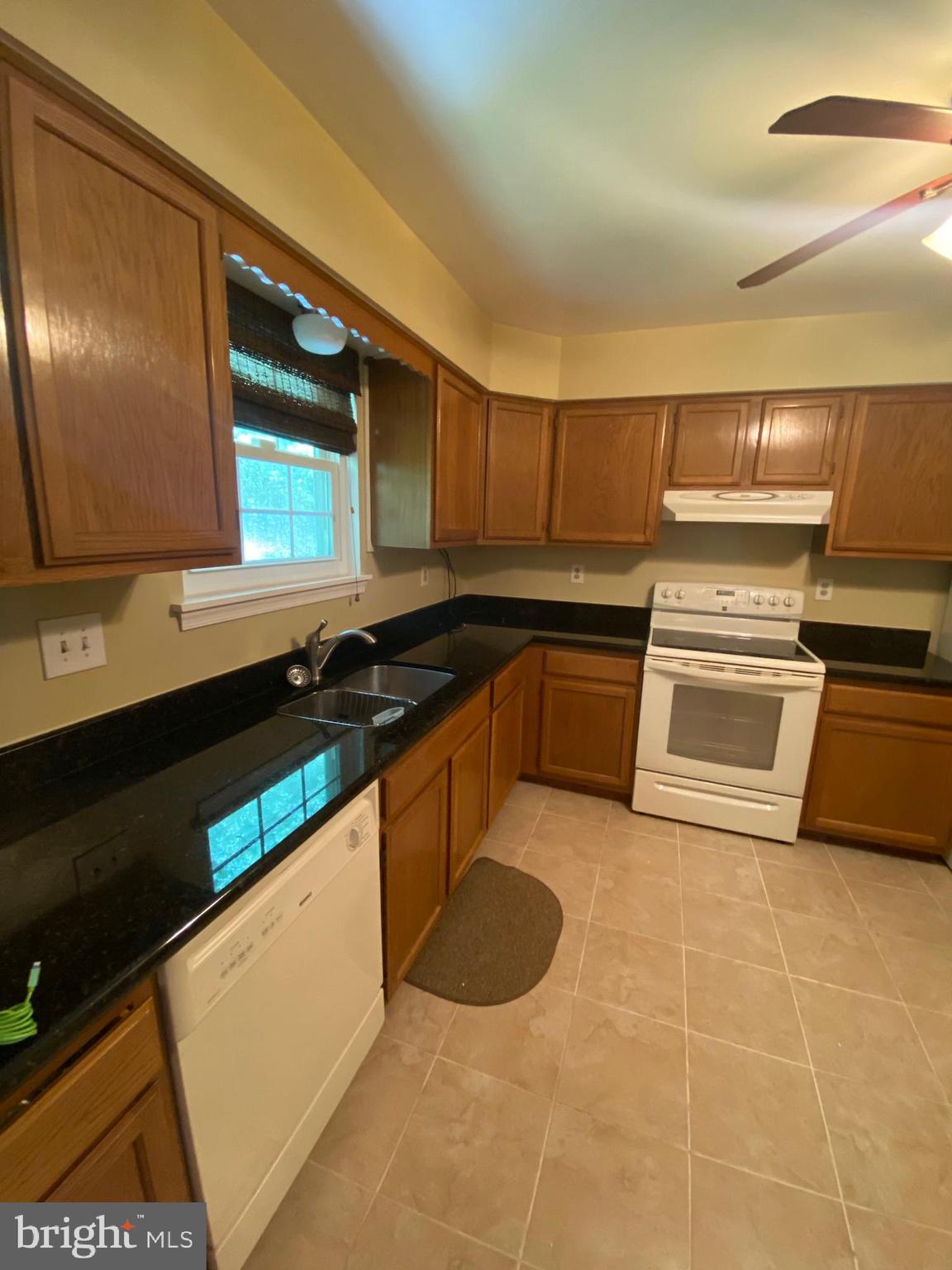 MARLTON - Residential