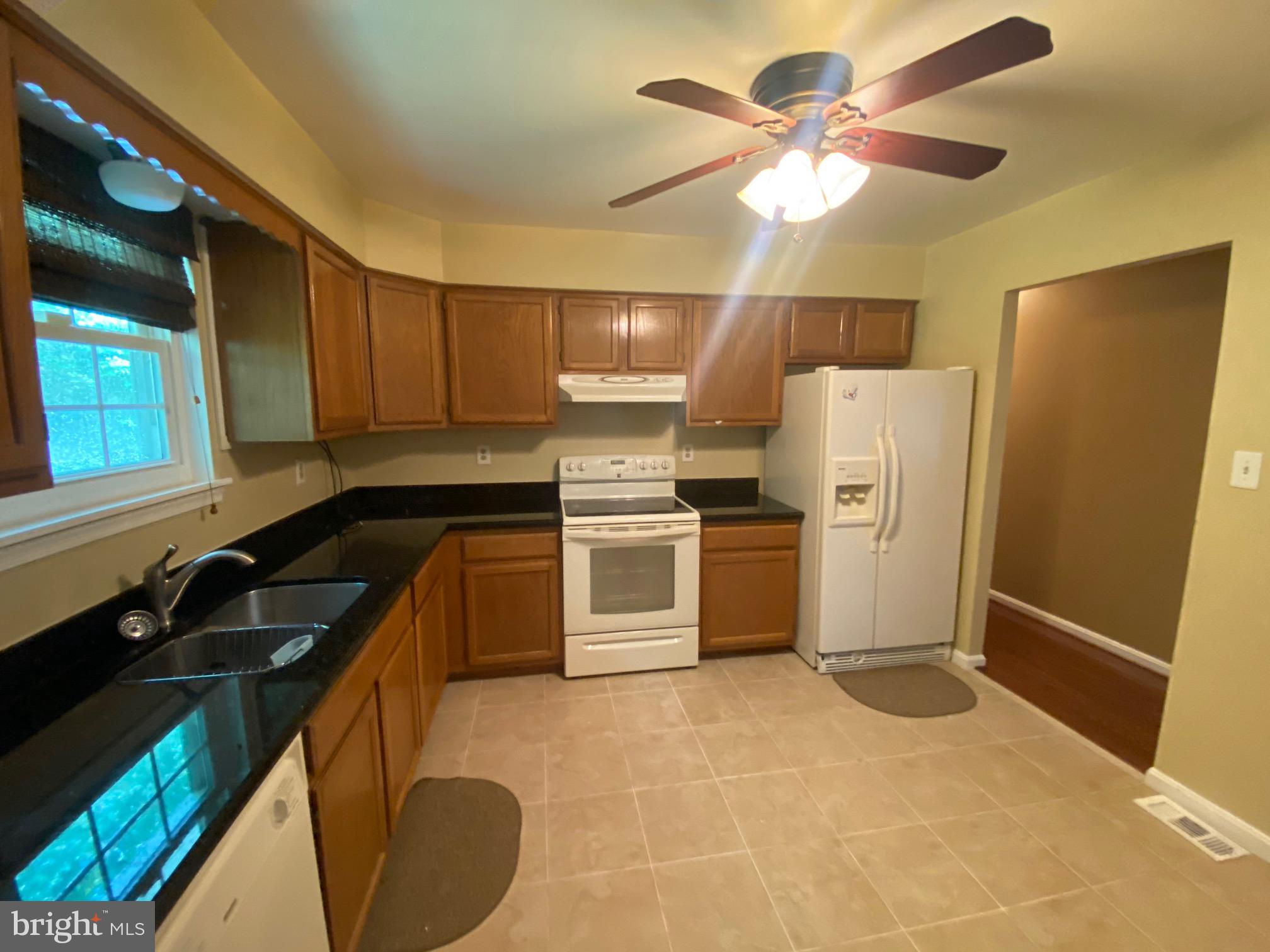 MARLTON - Residential