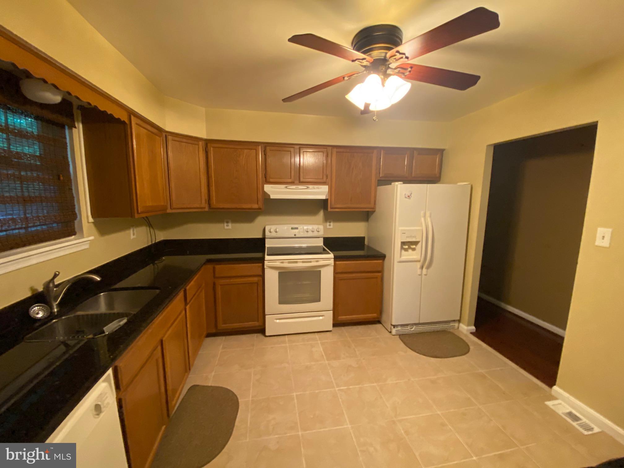 MARLTON - Residential