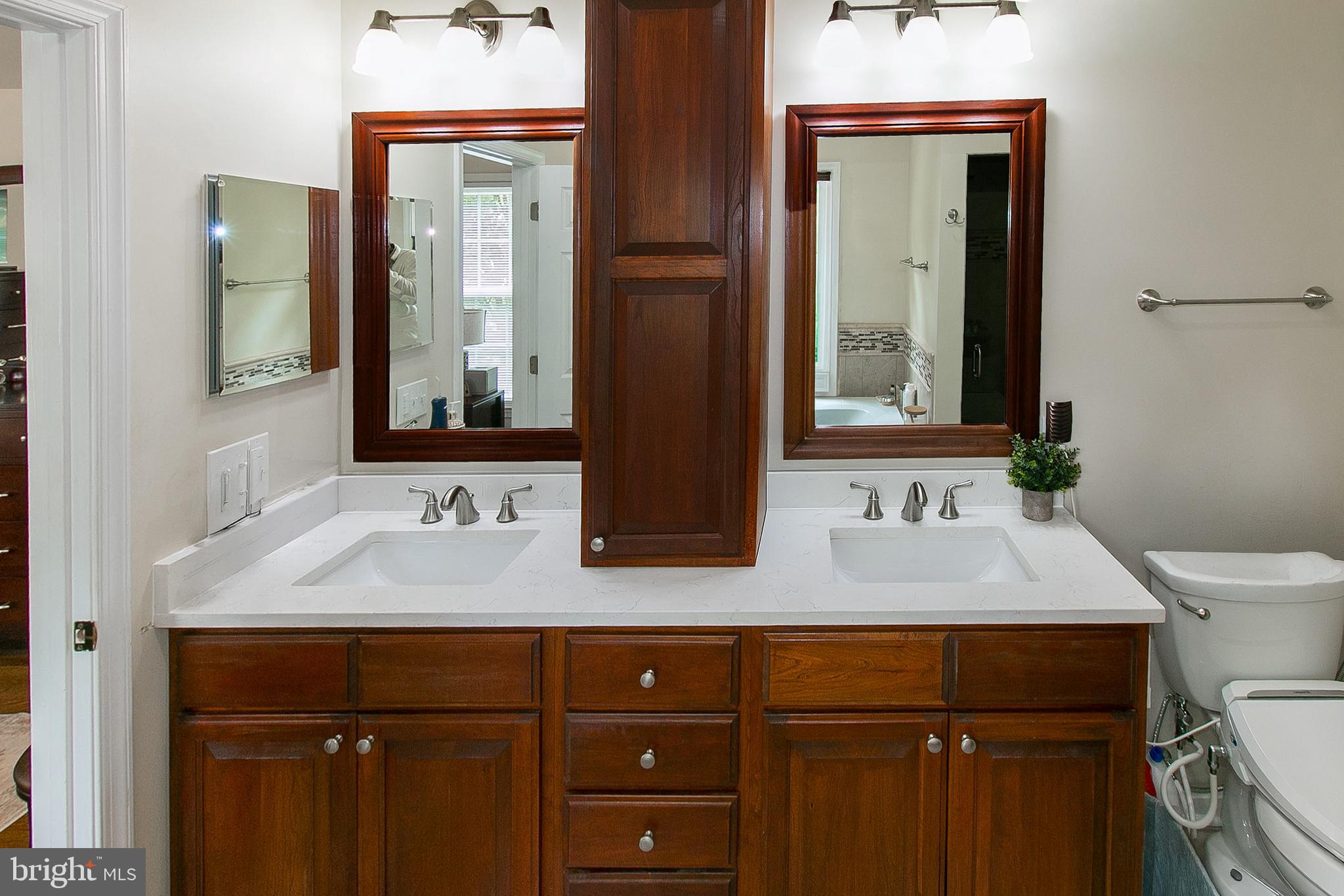 CLIFTON FARM - Residential