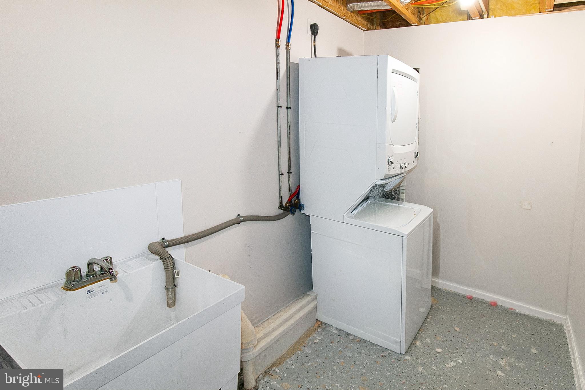 CLIFTON FARM - Residential