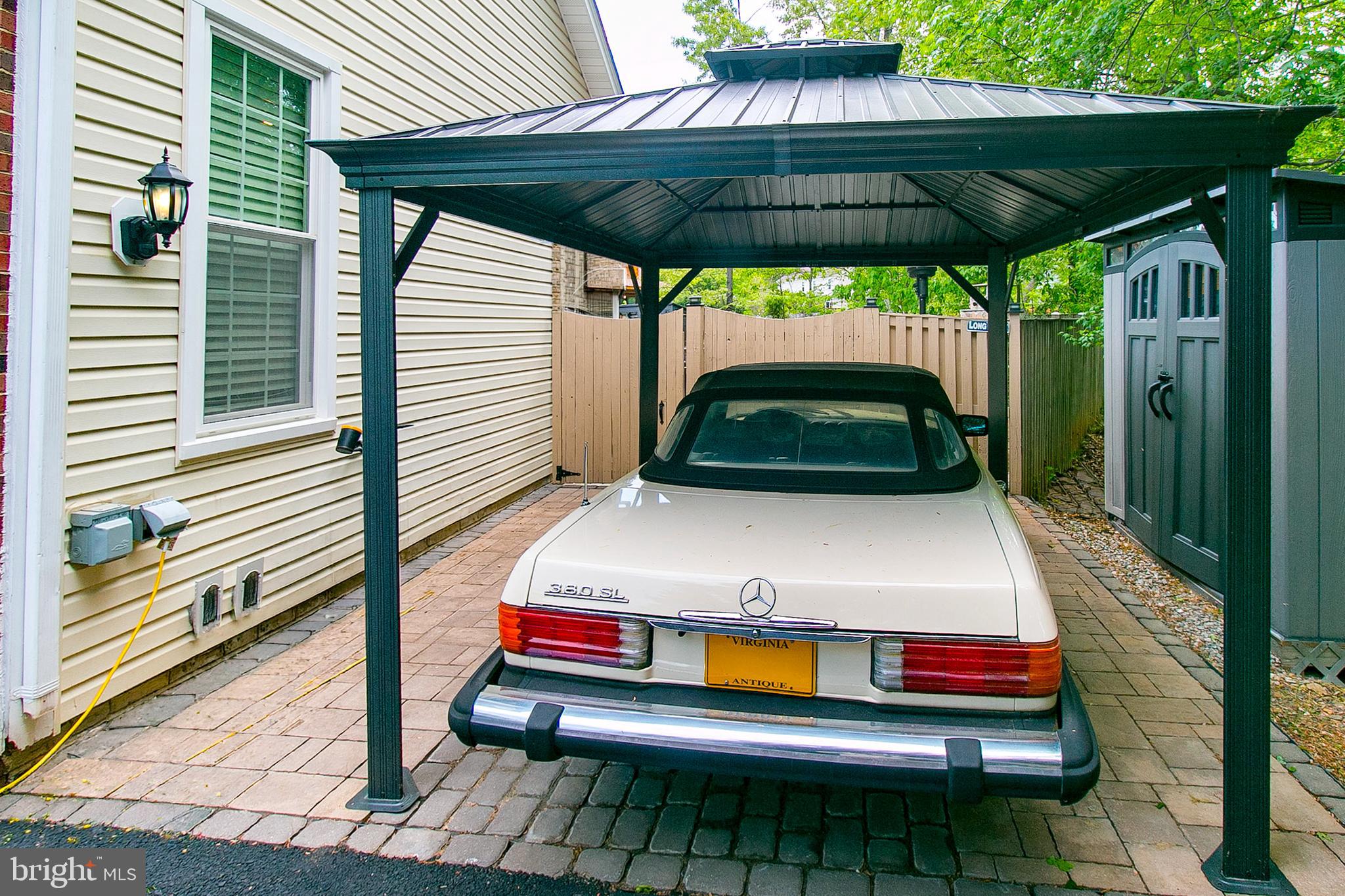 CLIFTON FARM - Residential