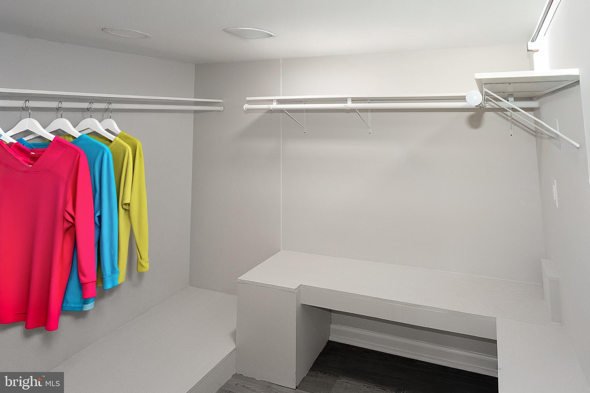 CLIFTON FARM - Residential