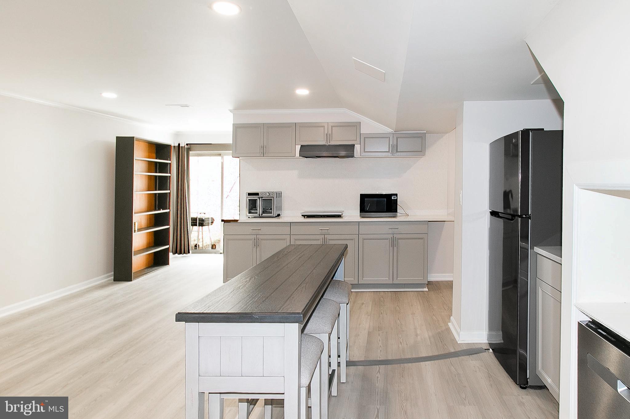 CLIFTON FARM - Residential