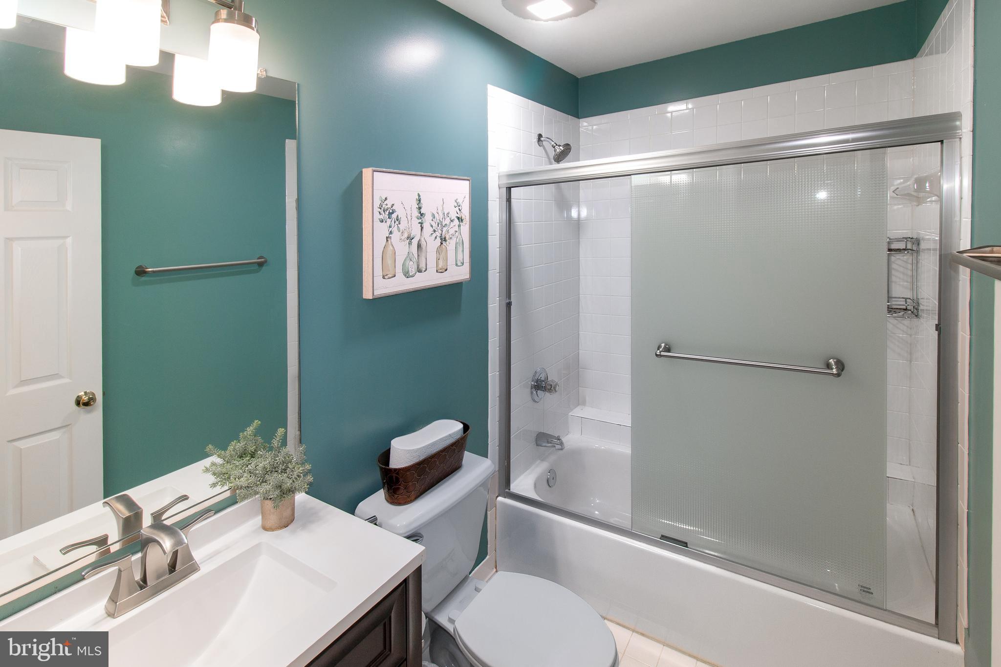 CLIFTON FARM - Residential