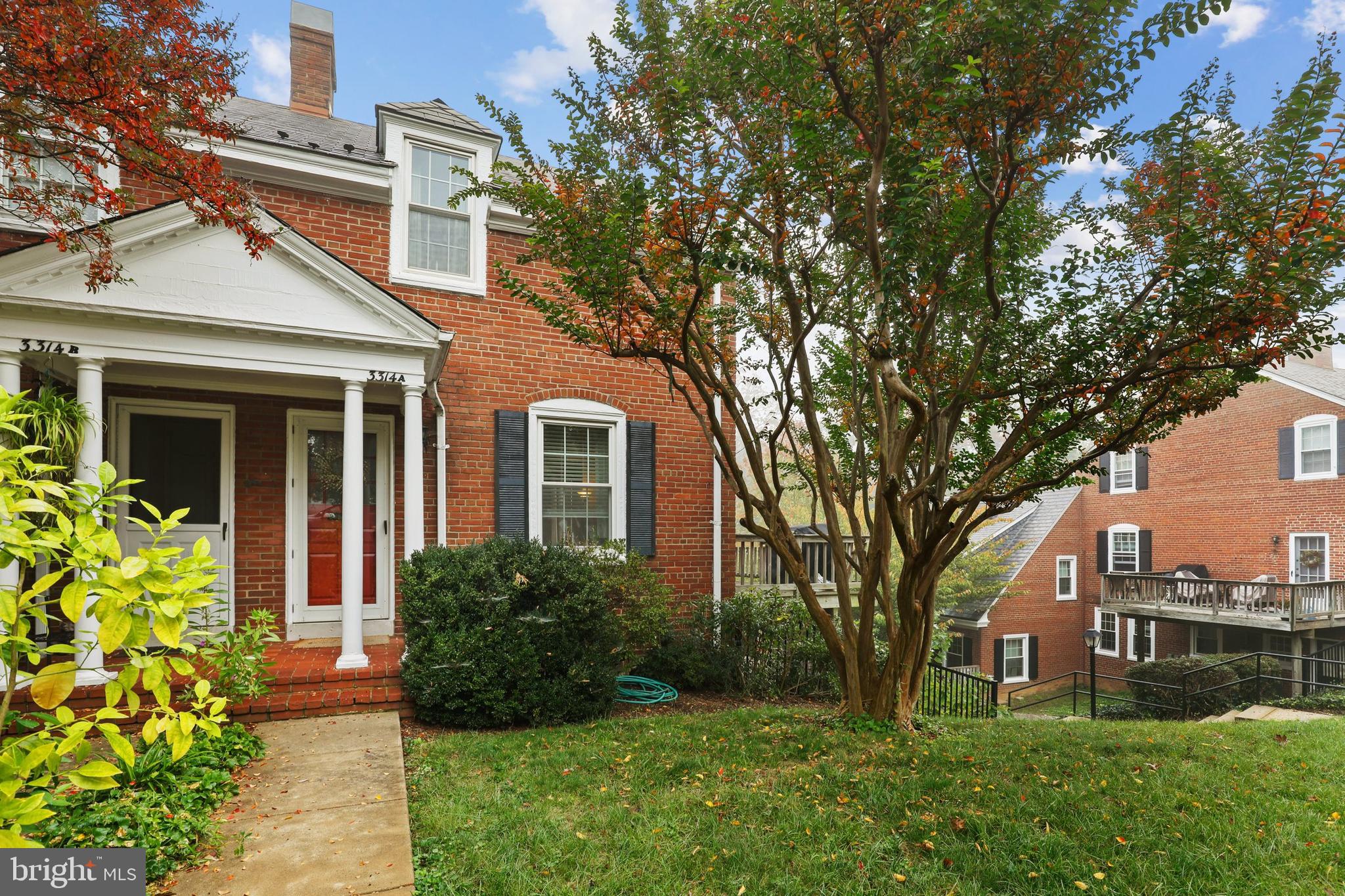 FAIRLINGTON COMMONS - Residential