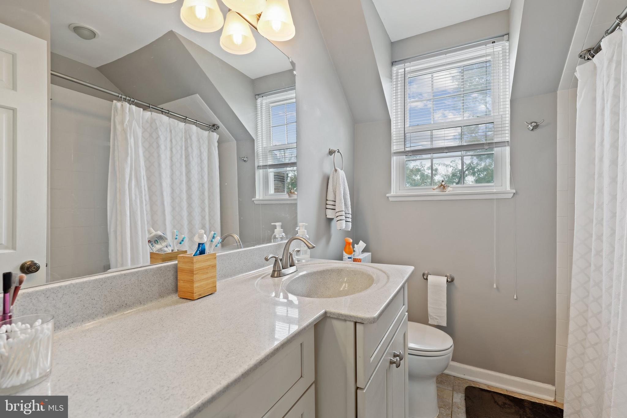 FAIRLINGTON COMMONS - Residential