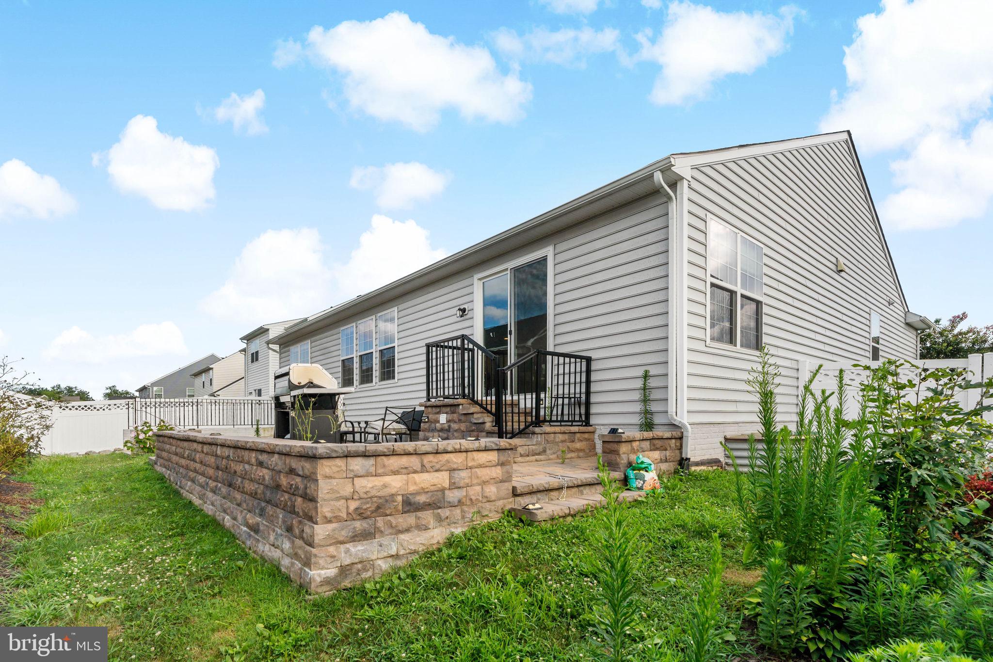 SHENANDOAH SPRINGS - Residential