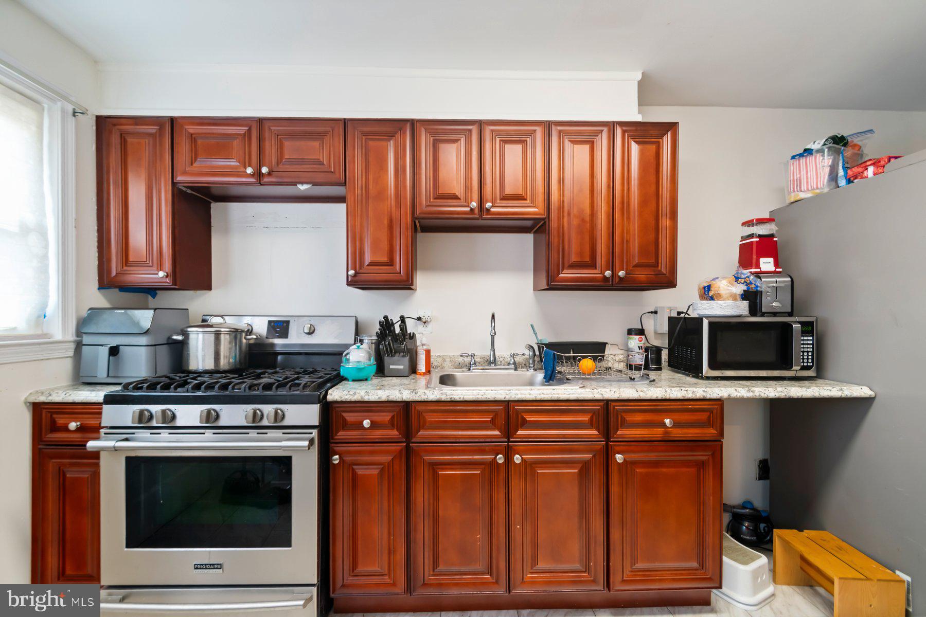 EDMONDSON HEIGHTS - Residential