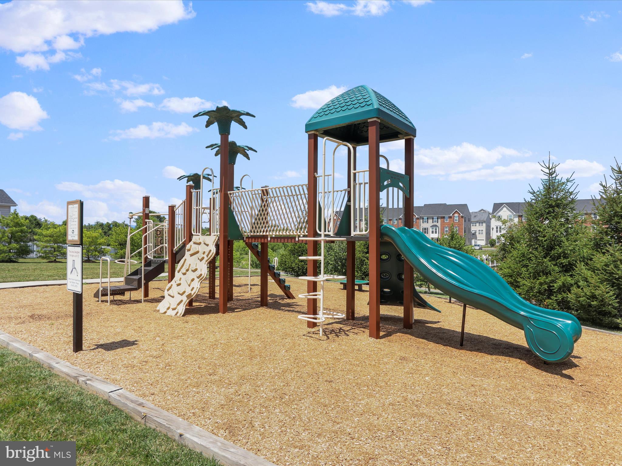 LINTON AT BALLENGER - Residential