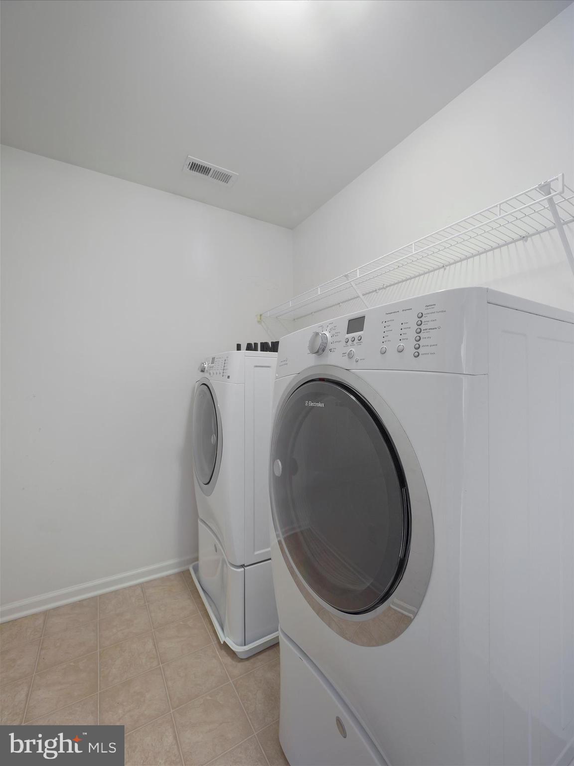 LINTON AT BALLENGER - Residential