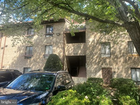 11604 STONEVIEW SQUARE 64/21C RESTON VA 20191