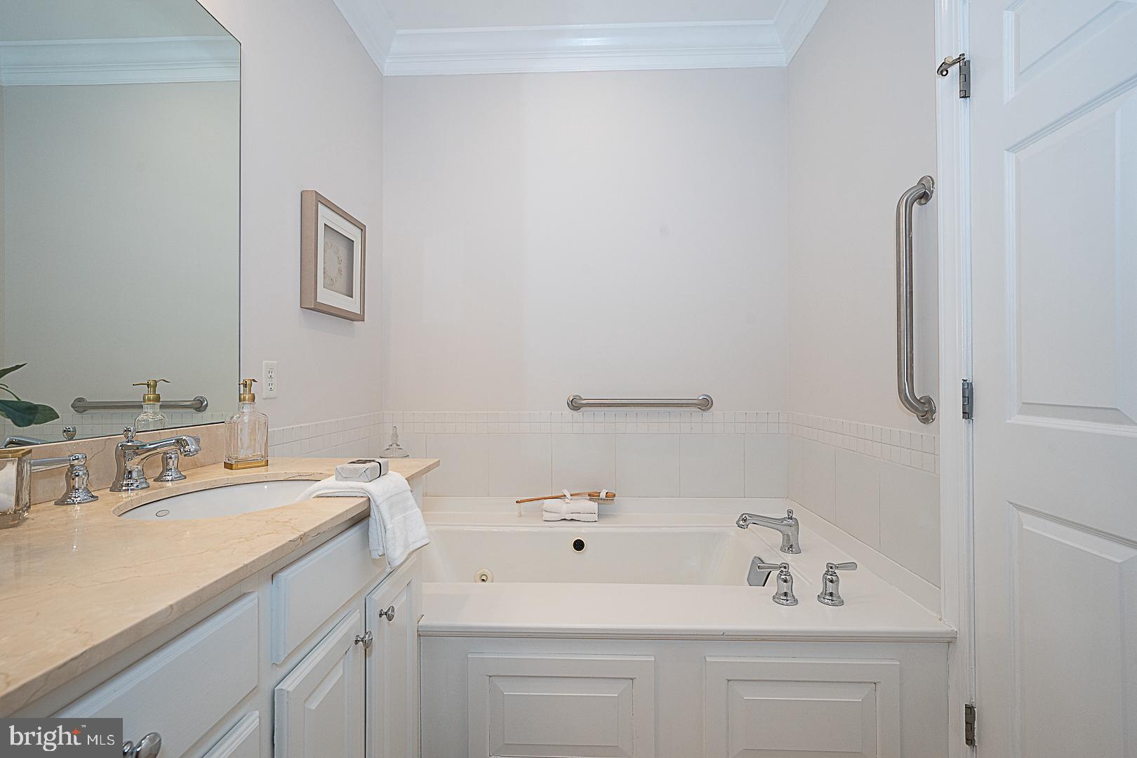 ARDMORE - Residential