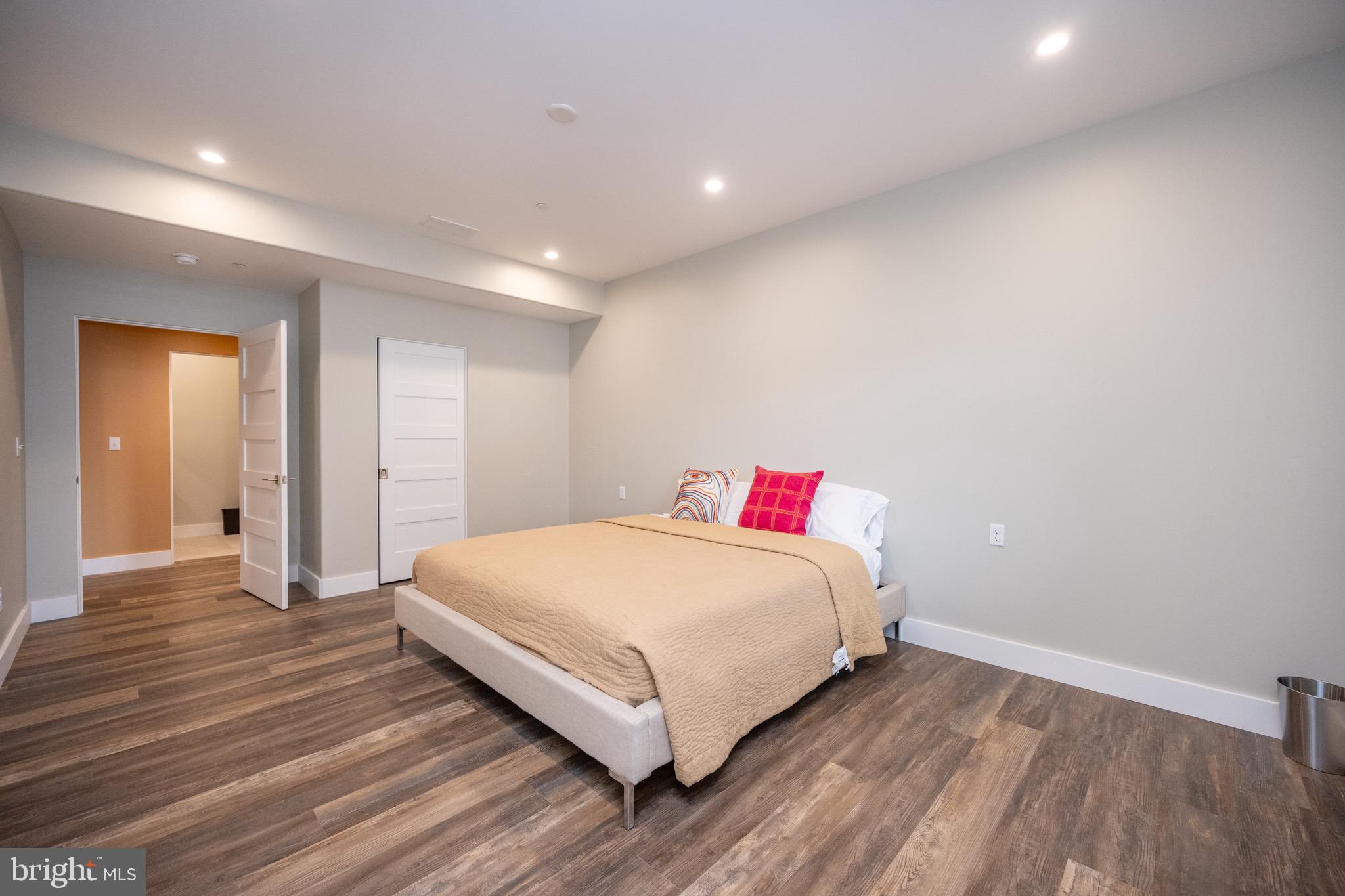 THE RESERVE AT HOLY CROSS - Residential