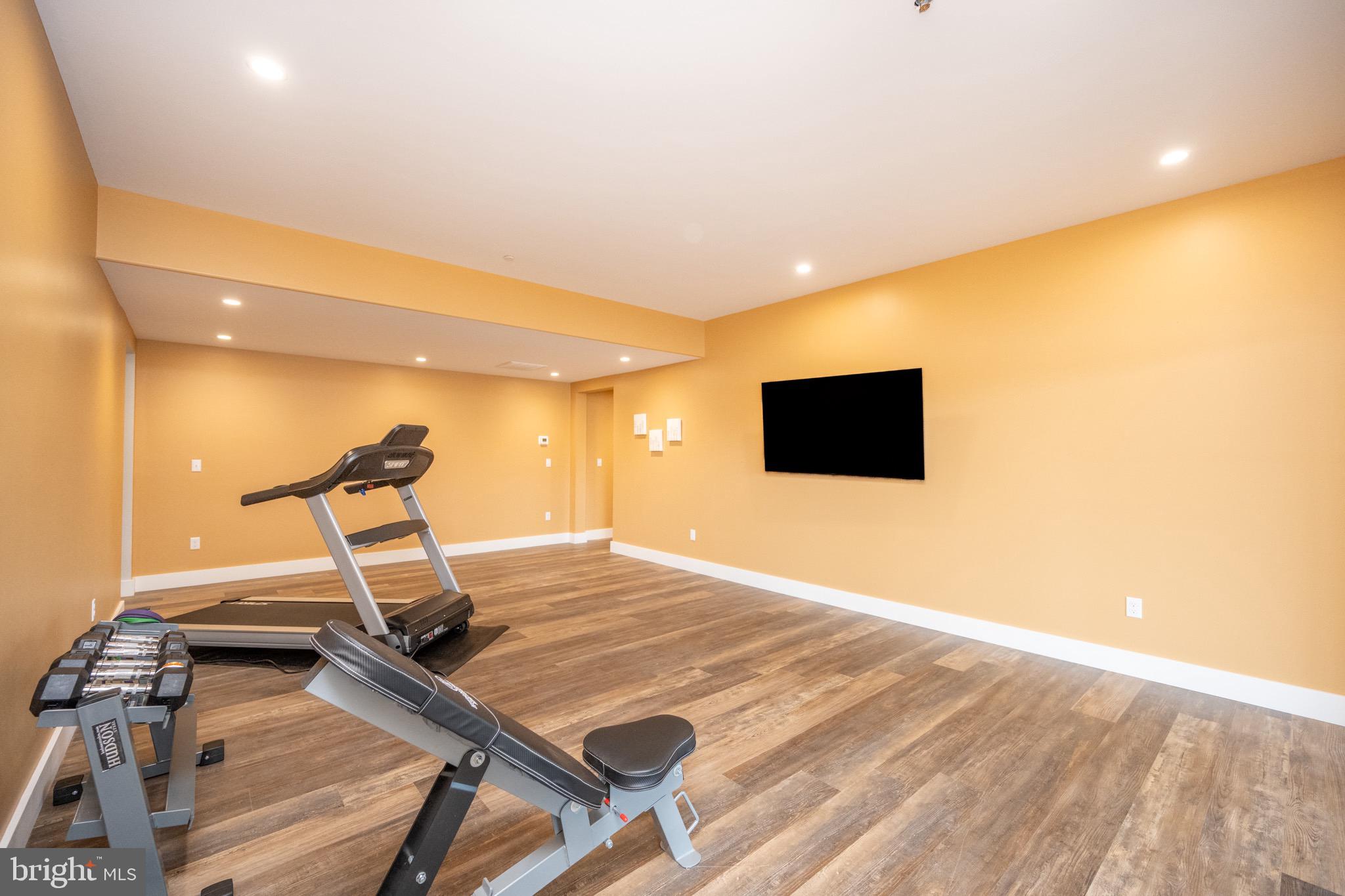 THE RESERVE AT HOLY CROSS - Residential