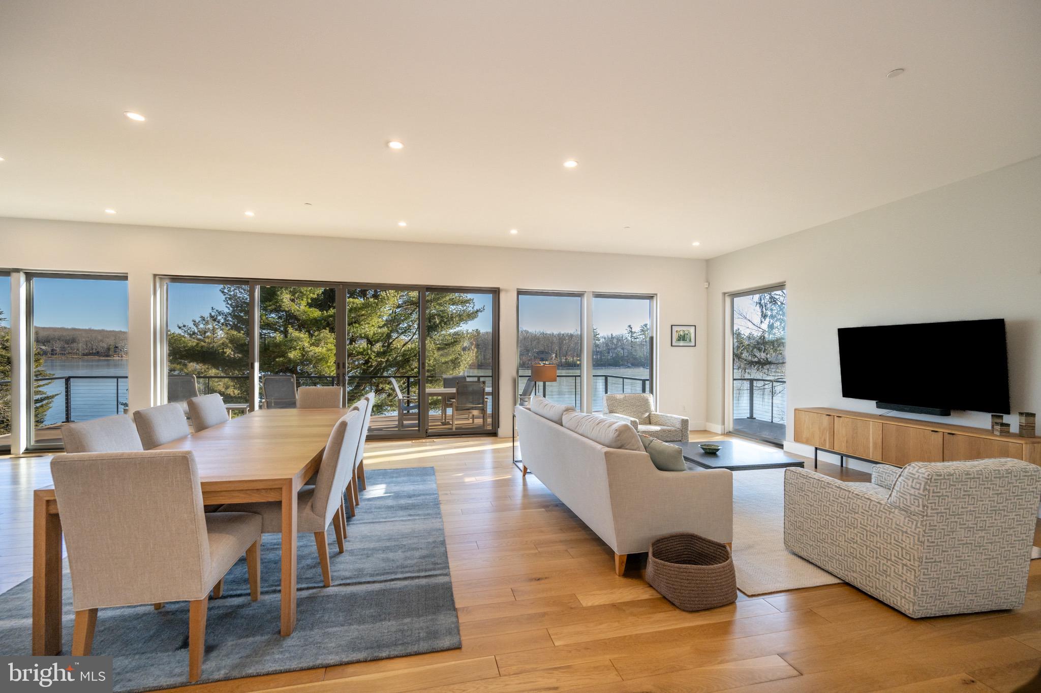 THE RESERVE AT HOLY CROSS - Residential