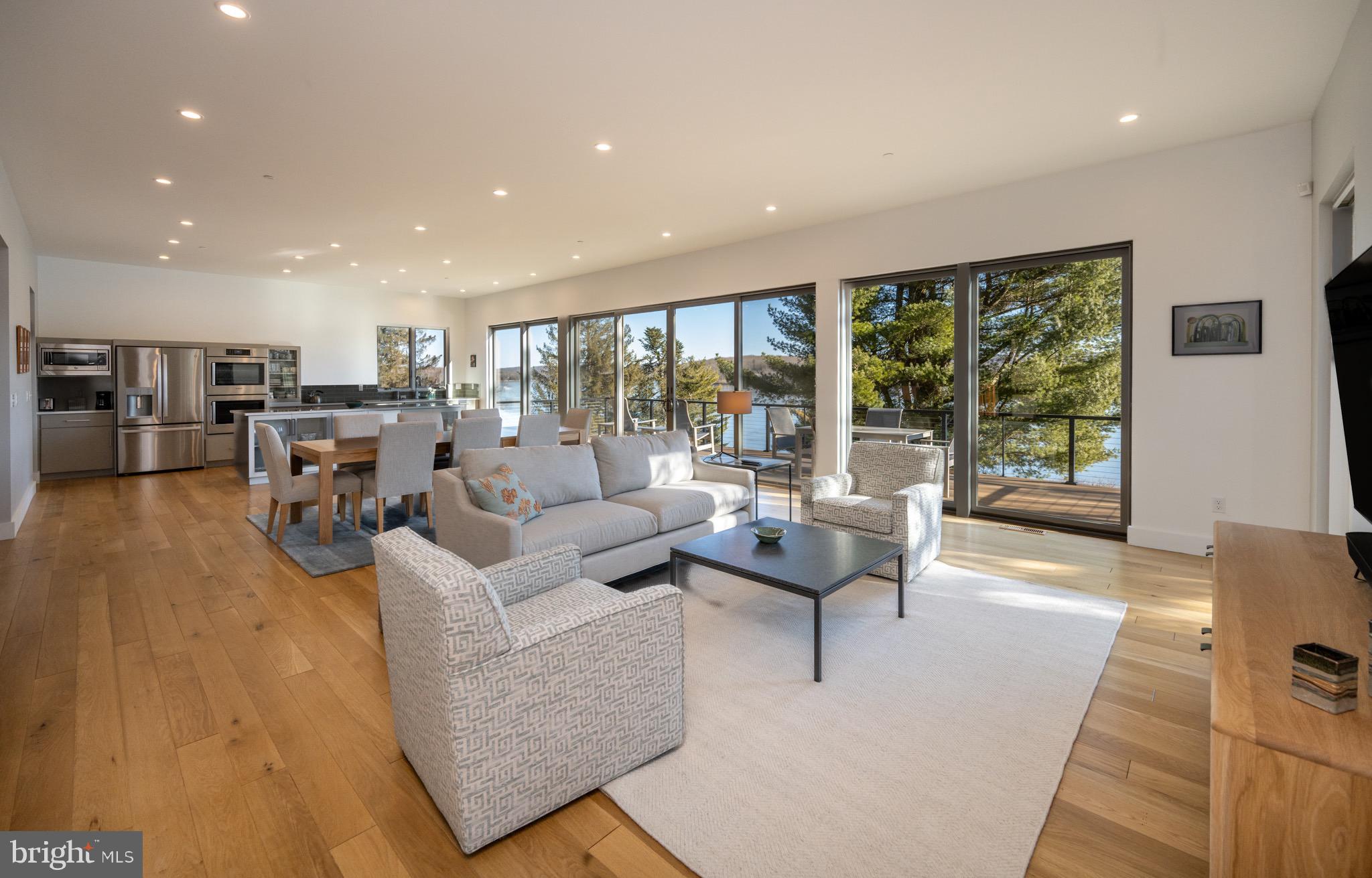 THE RESERVE AT HOLY CROSS - Residential