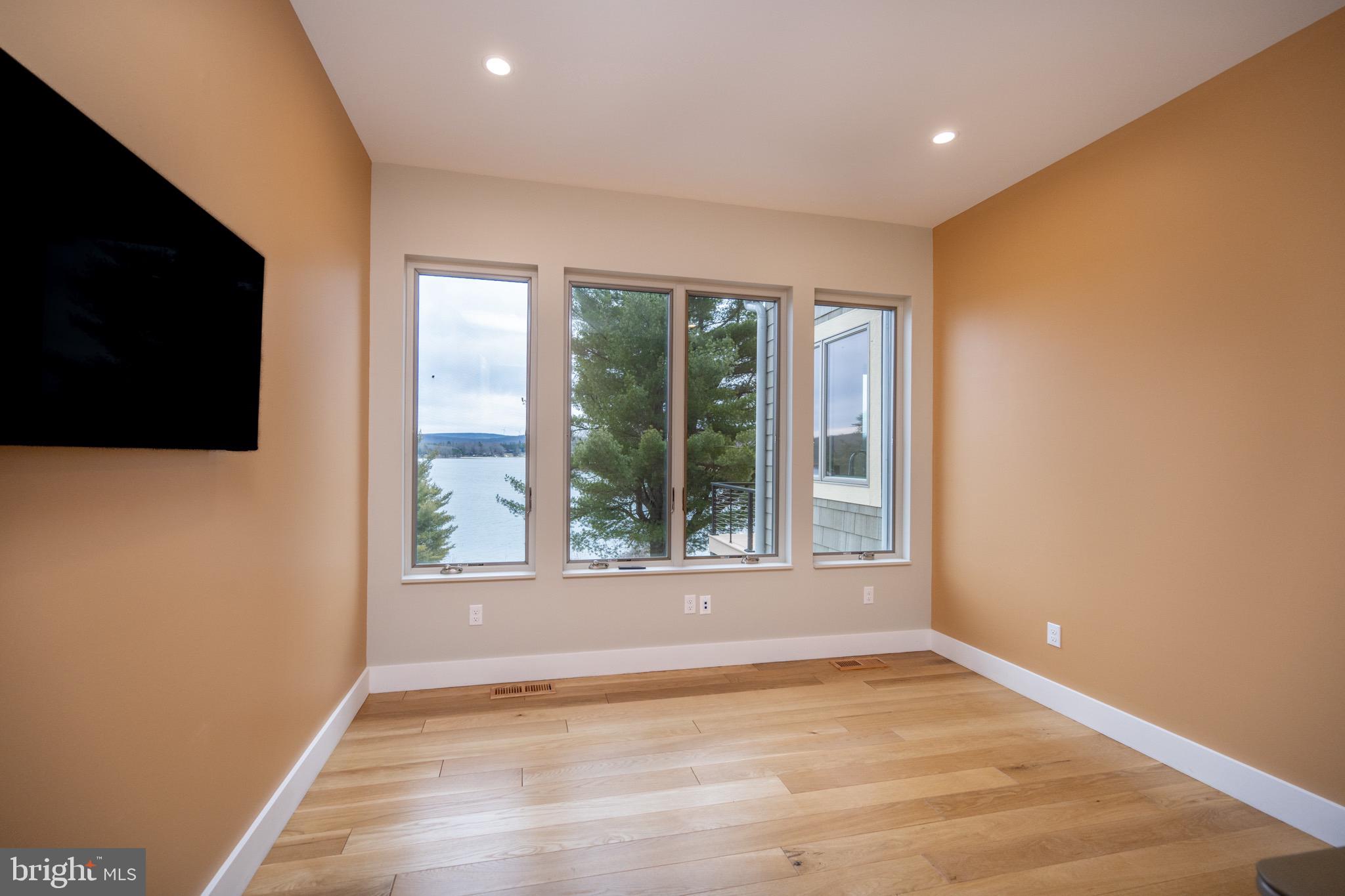 THE RESERVE AT HOLY CROSS - Residential