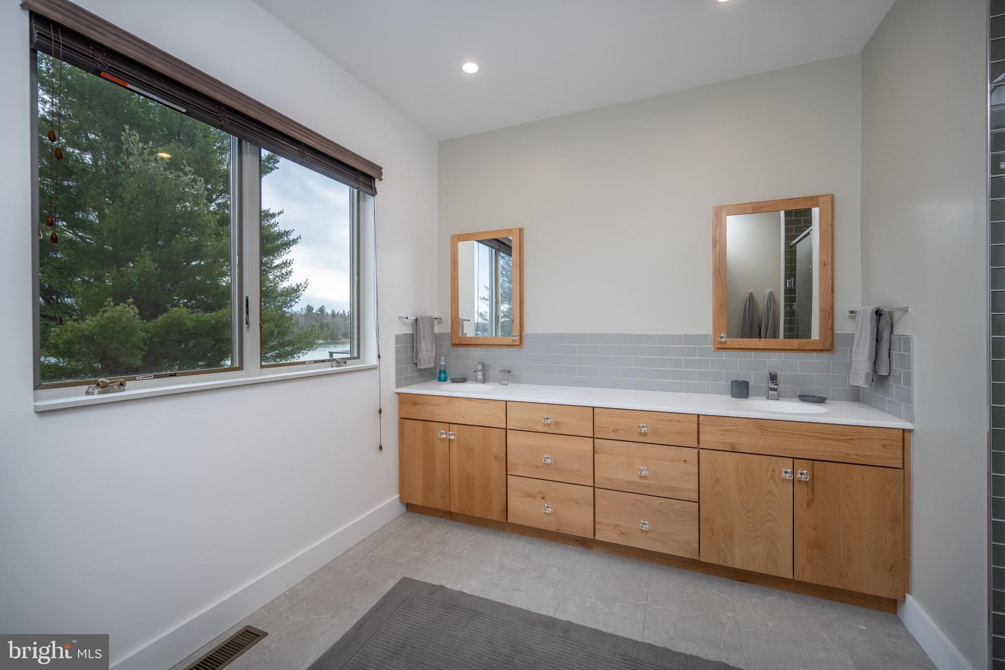 THE RESERVE AT HOLY CROSS - Residential