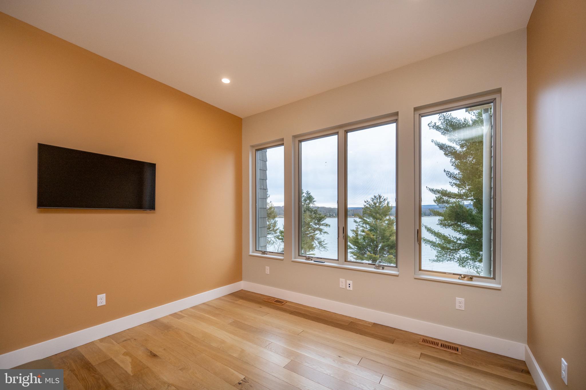 THE RESERVE AT HOLY CROSS - Residential