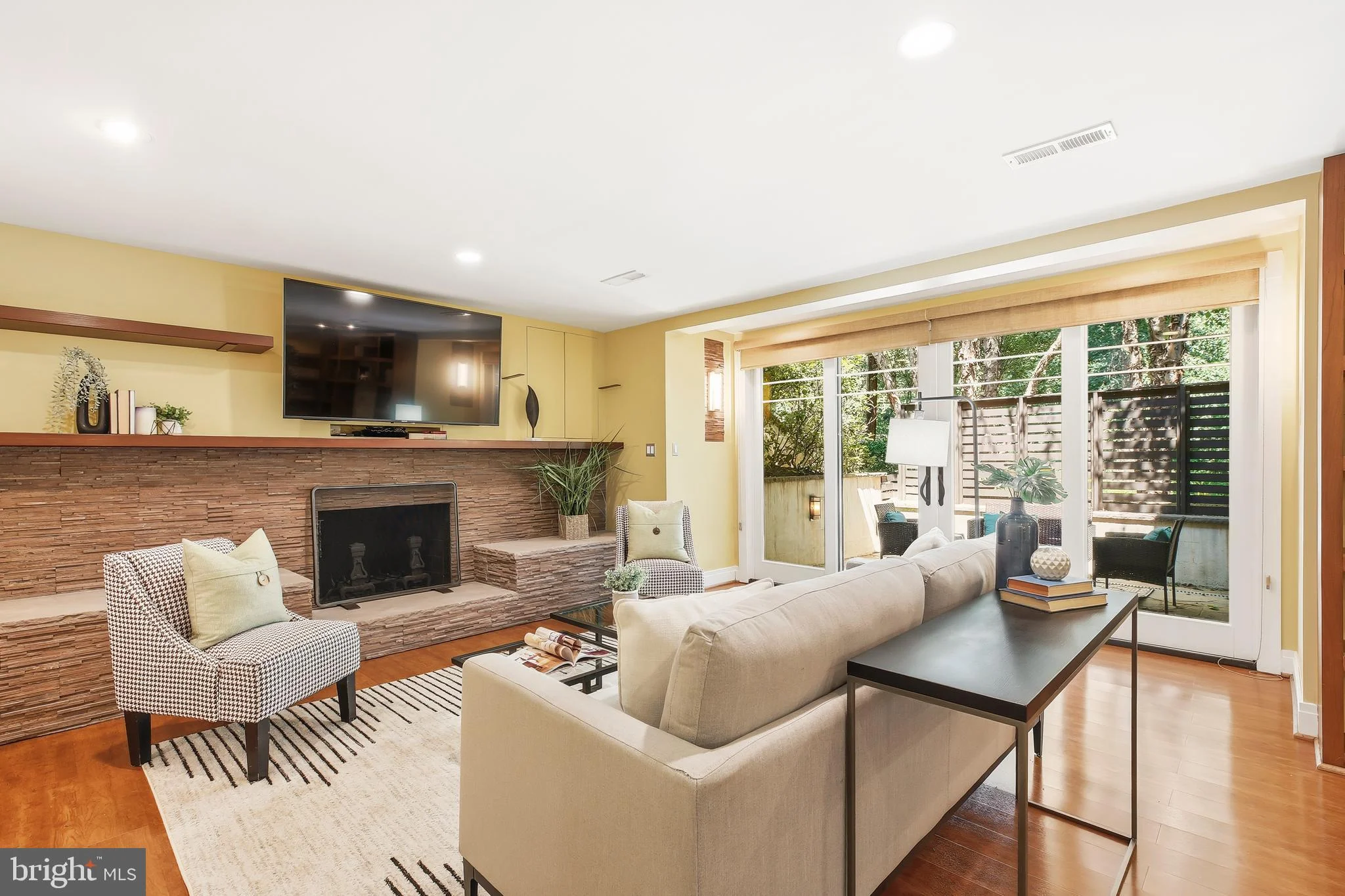 Additional image 104 of 8226 West Beach Drive NW, Washington, DC 20012