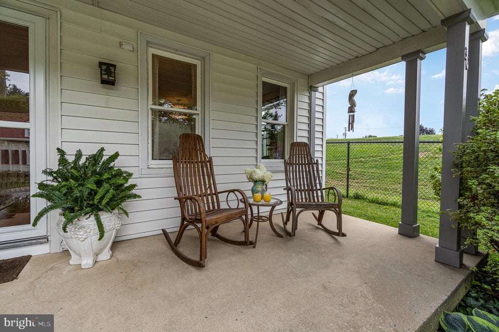 Photo of 36 E Cottage Avenue, MILLERSVILLE, PA 17551 (MLS # PALA2096264)